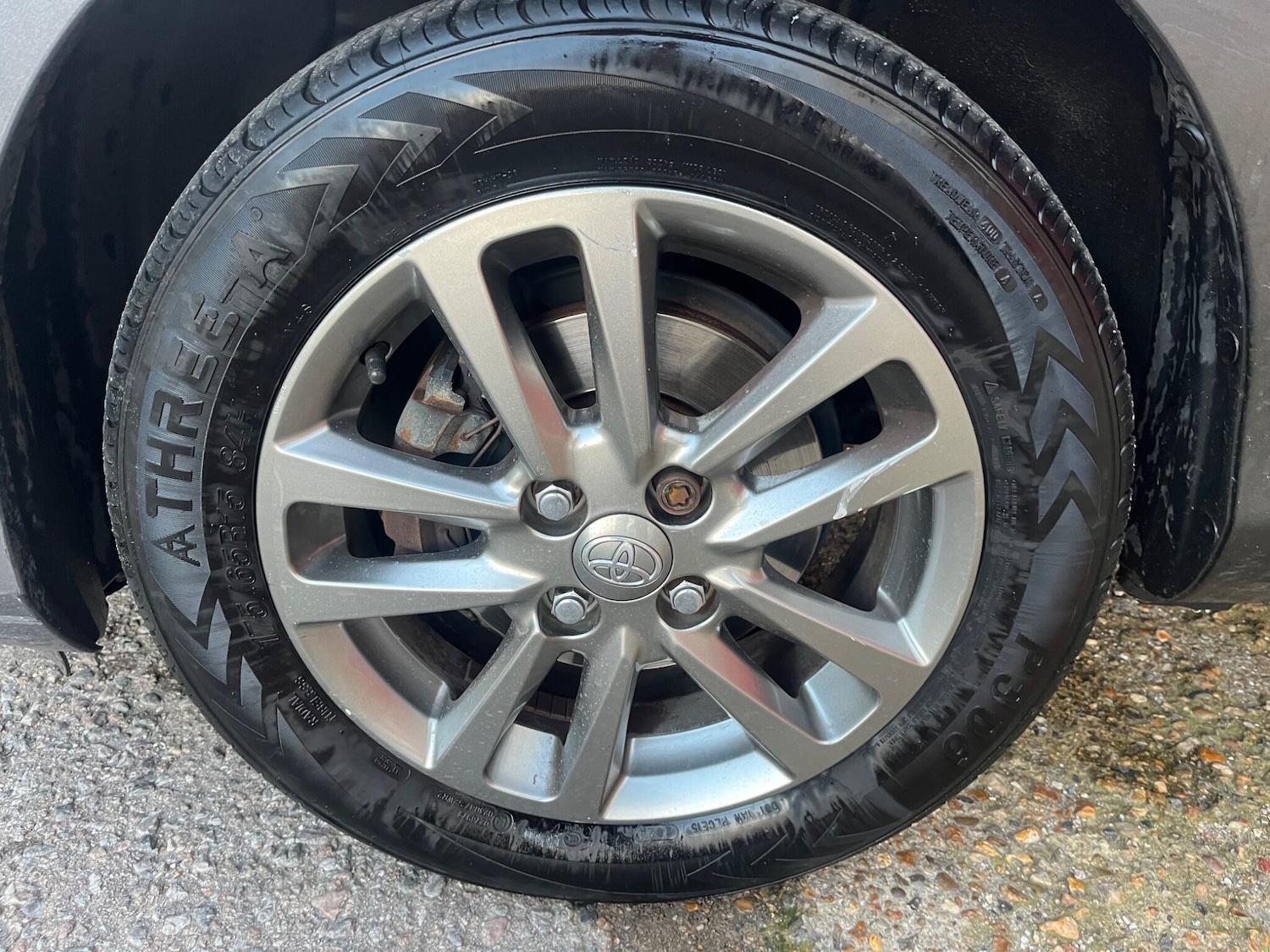 Used Toyota Yaris 2014 for sale - 76528119: Photo 53