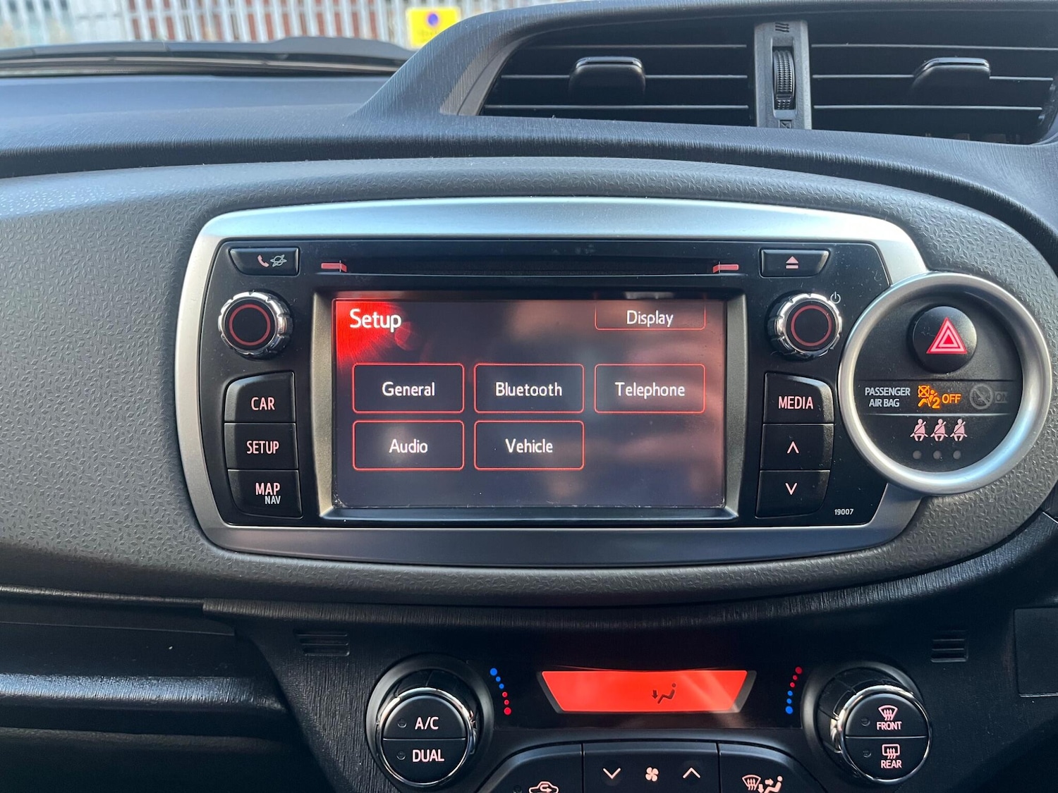 Used Toyota Yaris 2014 for sale - 76528119: Photo 56