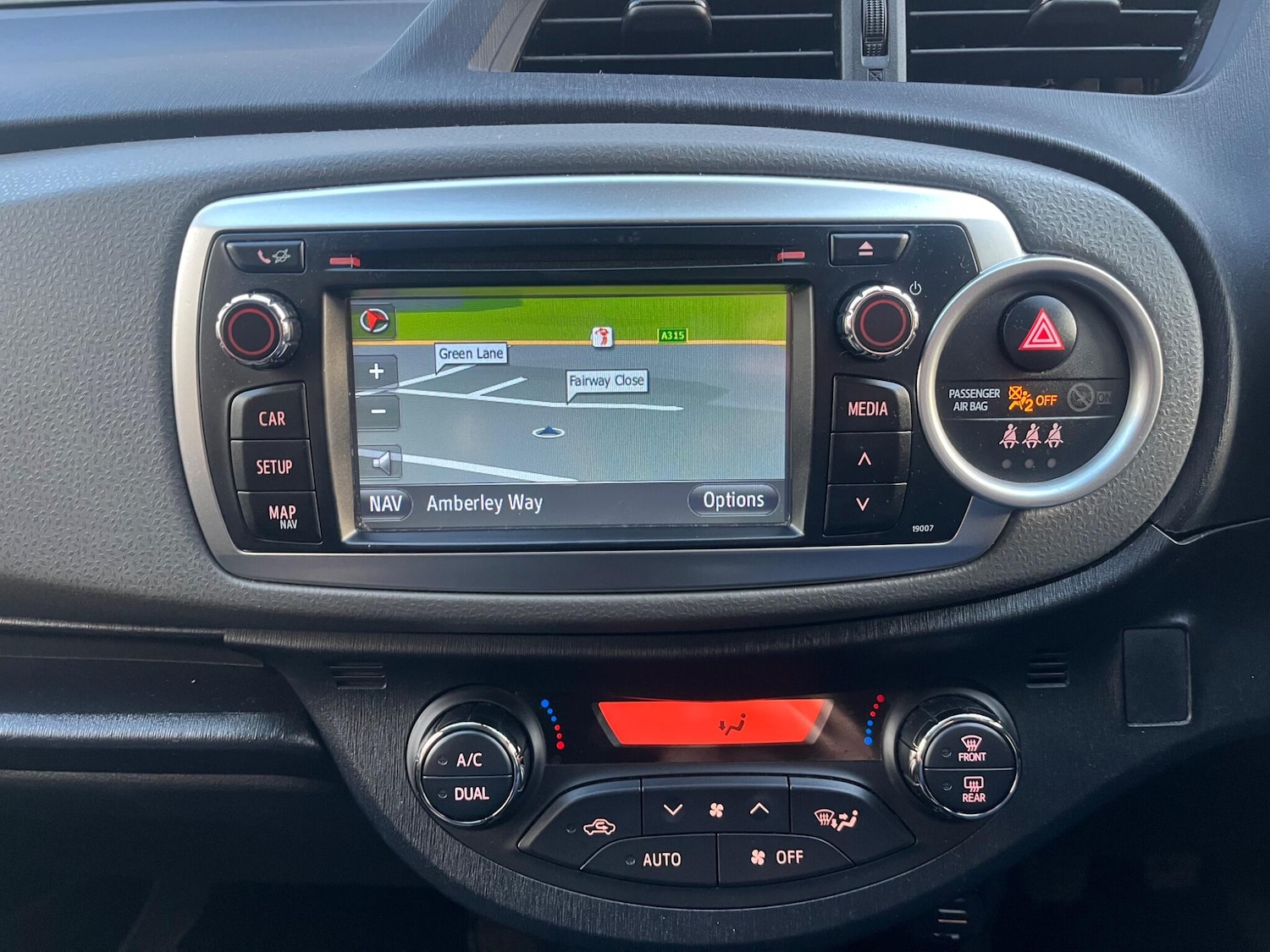 Used Toyota Yaris 2014 for sale - 76528119: Photo 57