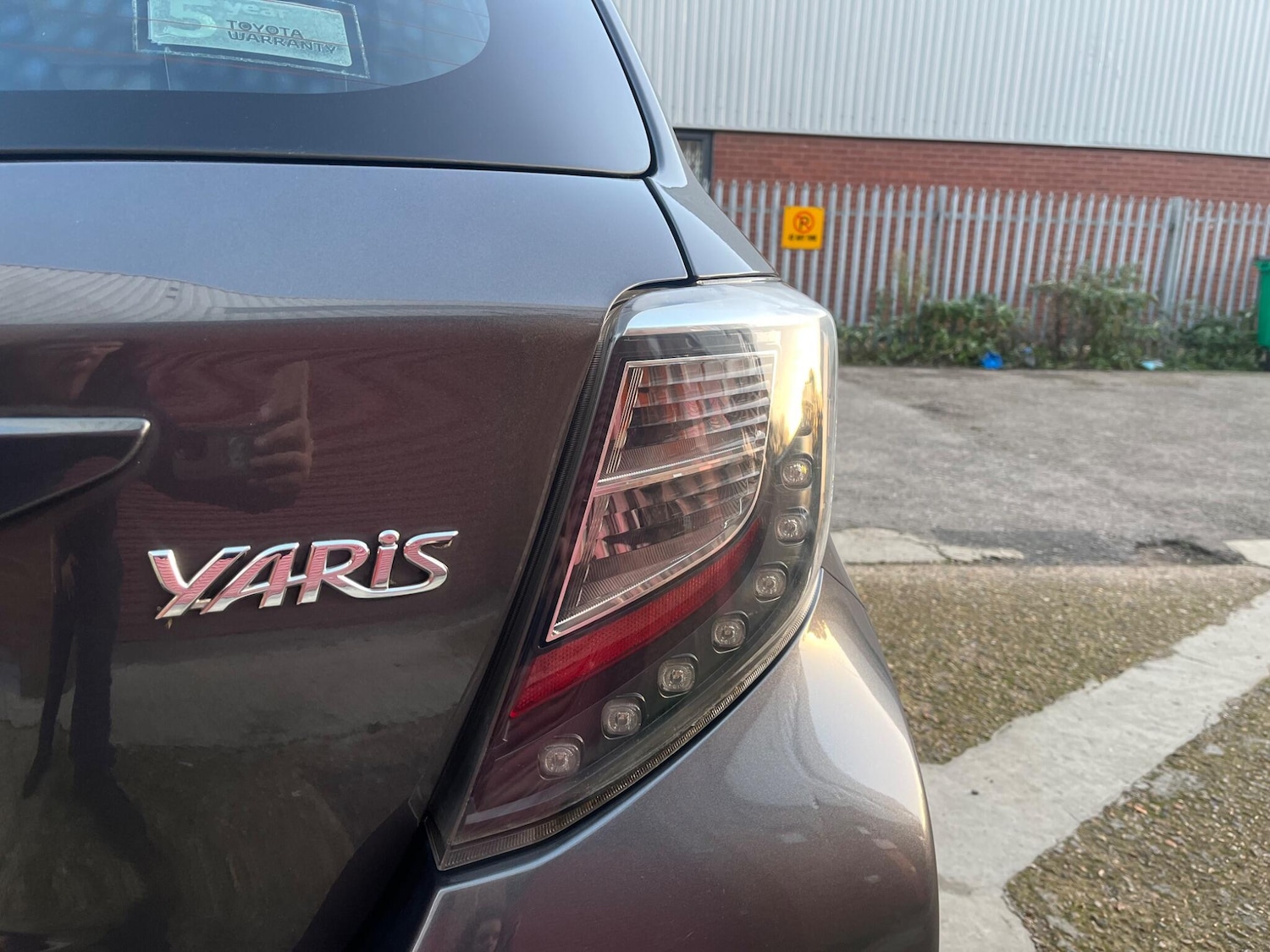 Used Toyota Yaris 2014 for sale - 76528119: Photo 67