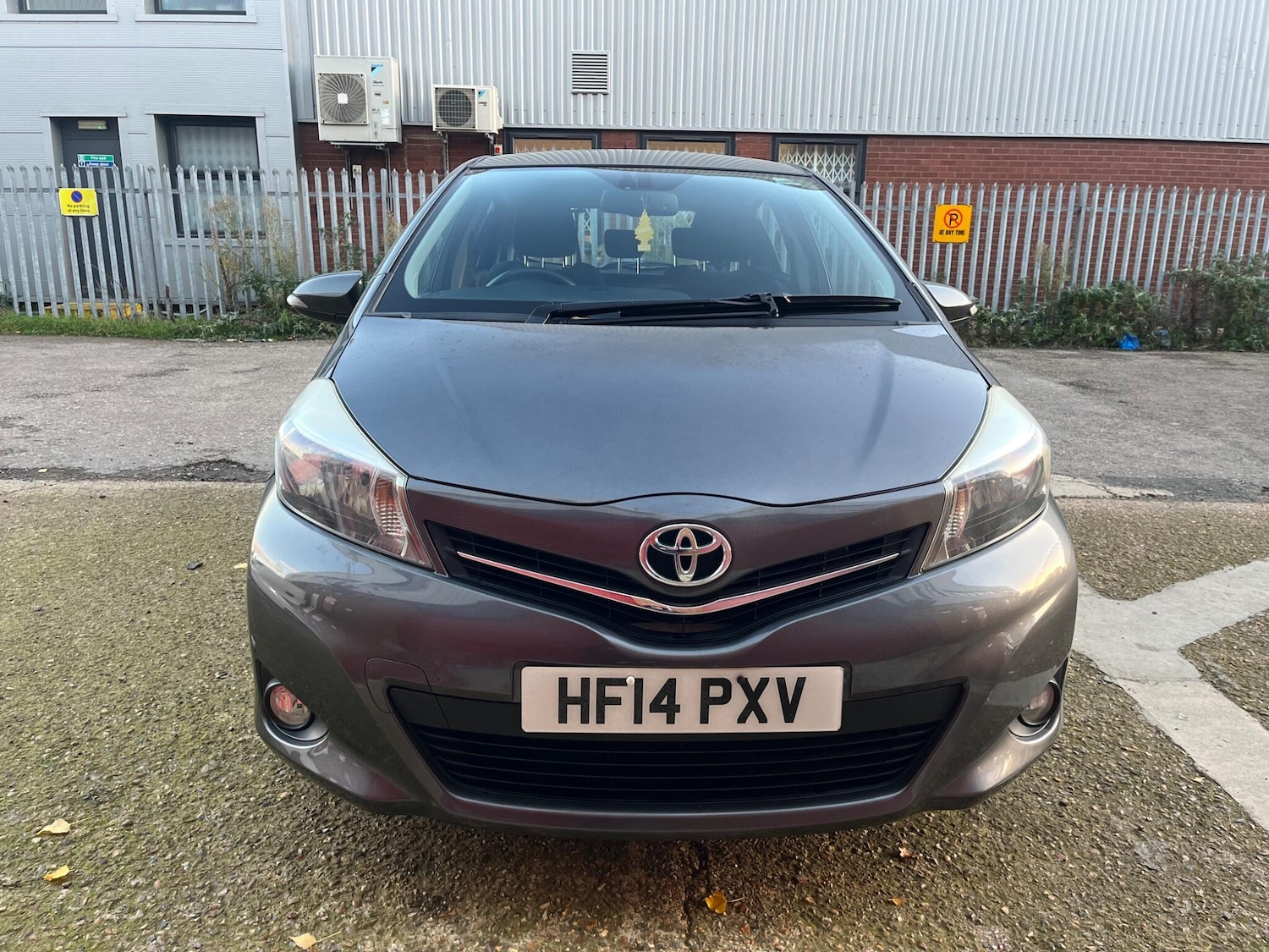 Used Toyota Yaris 2014 for sale - 76528119: Photo 9
