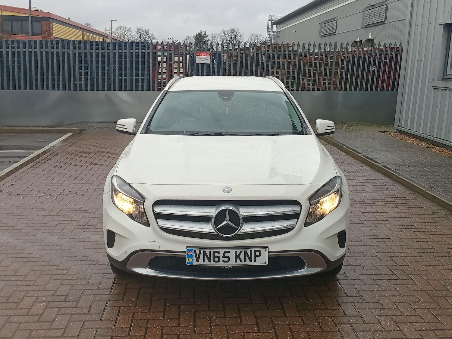 Used Mercedes-Benz GLA 2015 for sale - 77291851: Photo 2