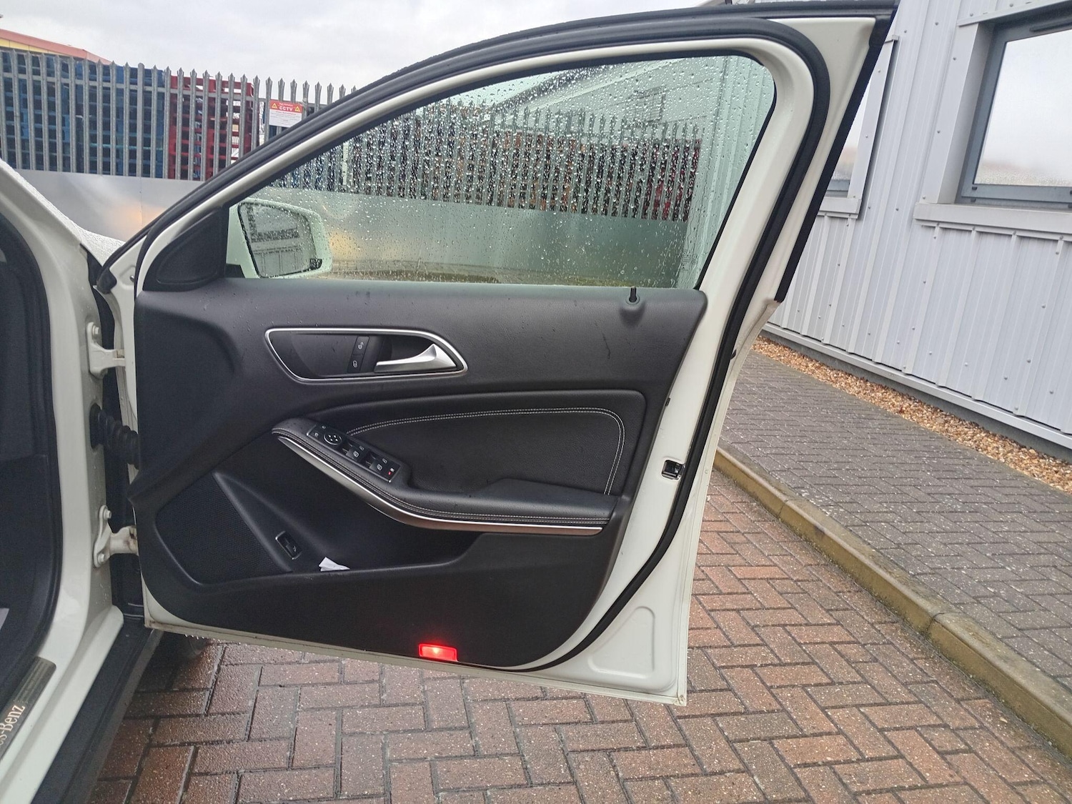 Used Mercedes-Benz GLA 2015 for sale - 77291851: Photo 25