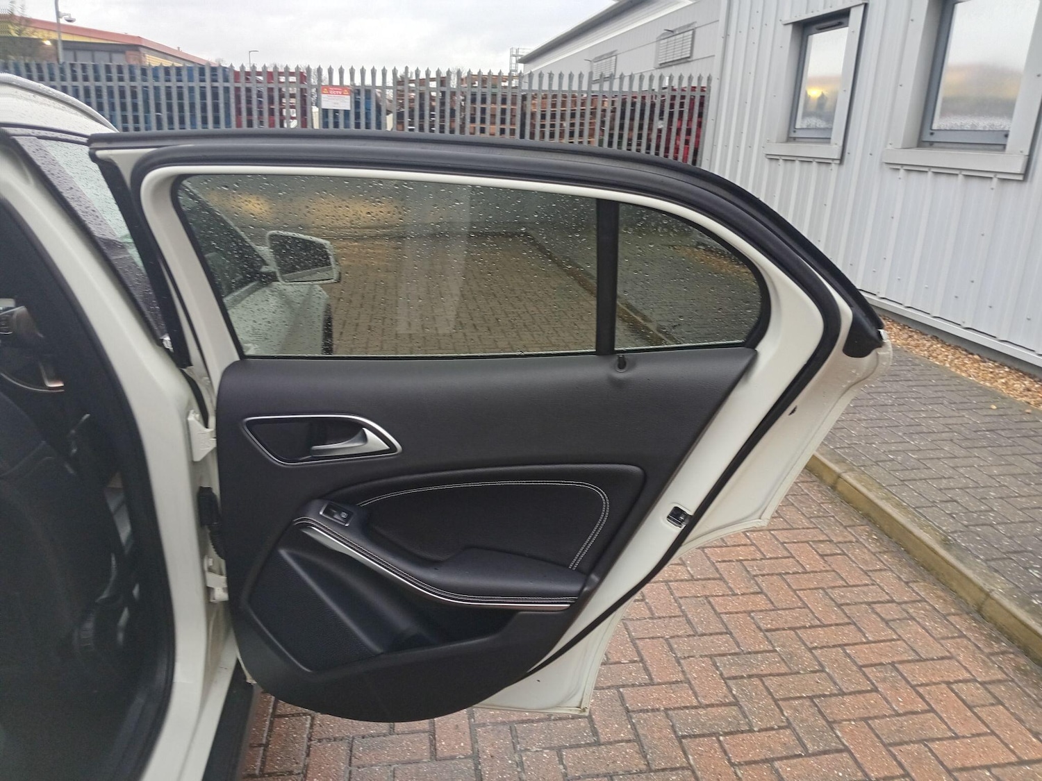 Used Mercedes-Benz GLA 2015 for sale - 77291851: Photo 26