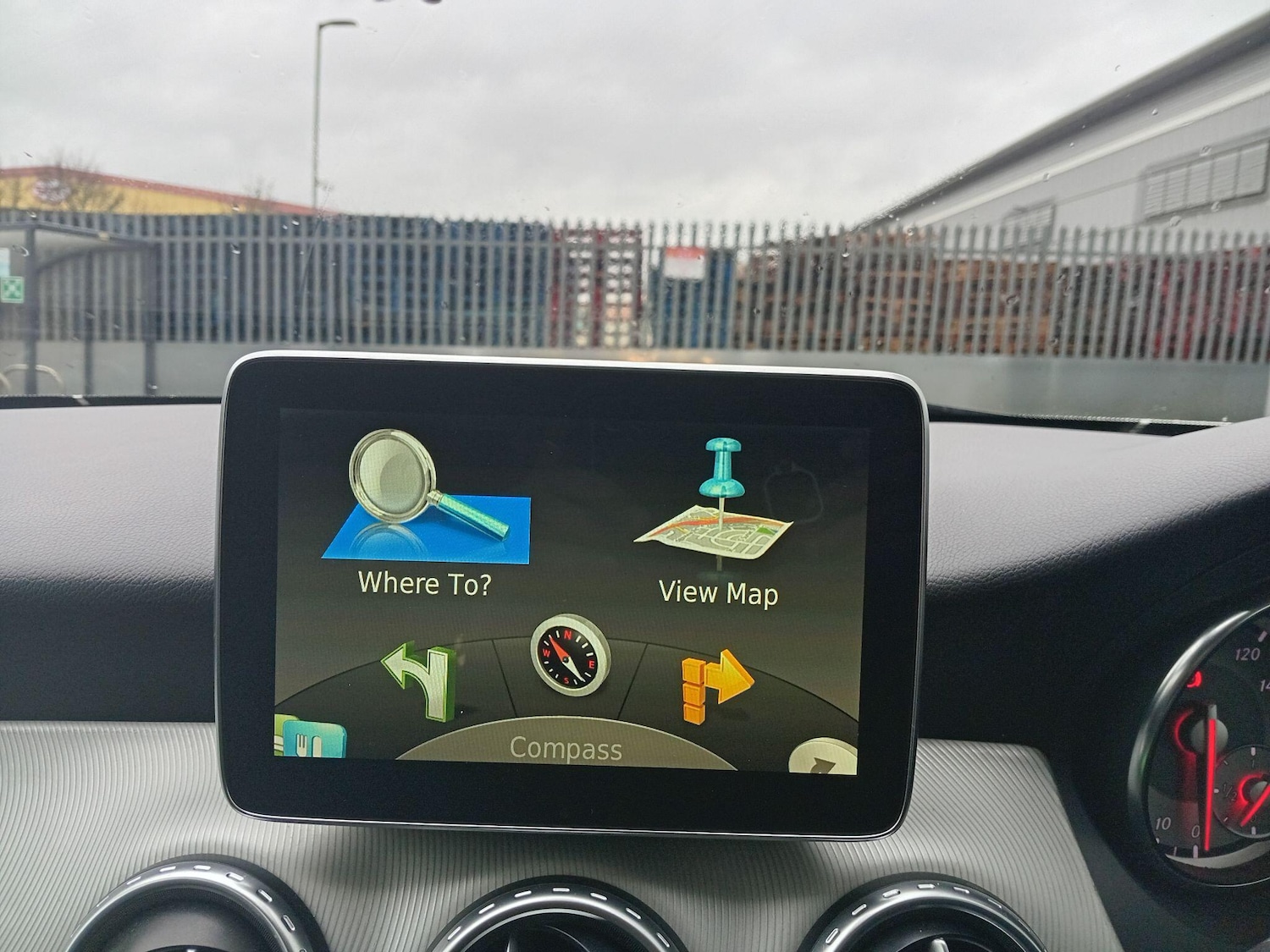 Used Mercedes-Benz GLA 2015 for sale - 77291851: Photo 35