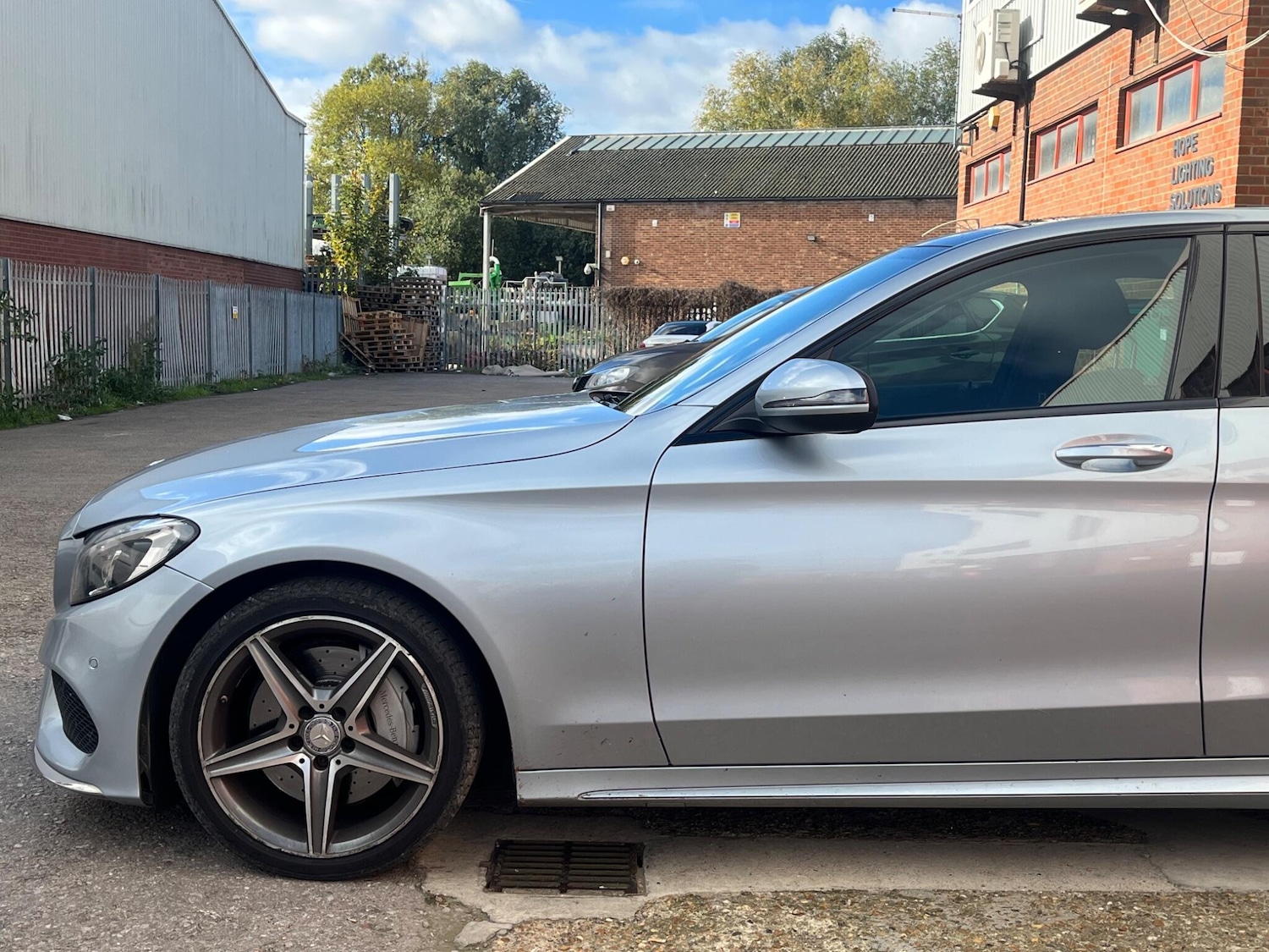 Used Mercedes-Benz C Class 2016 for sale - 76513425: Photo 25