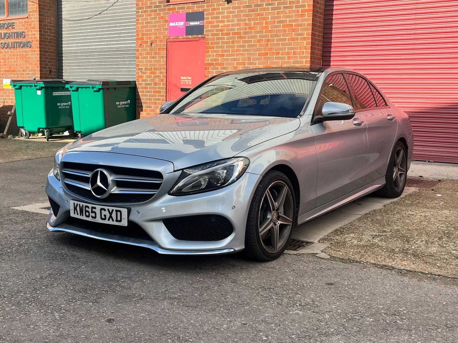 Used Mercedes-Benz C Class 2016 for sale - 76513425: Photo 3