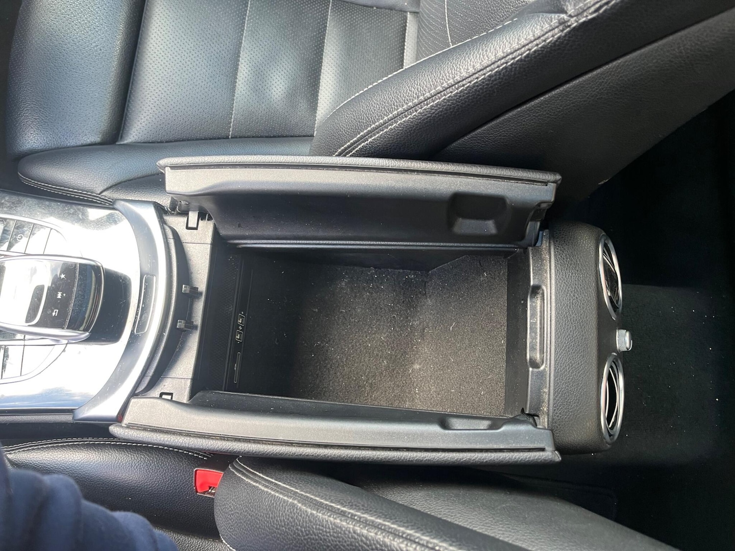 Used Mercedes-Benz C Class 2016 for sale - 76513425: Photo 44