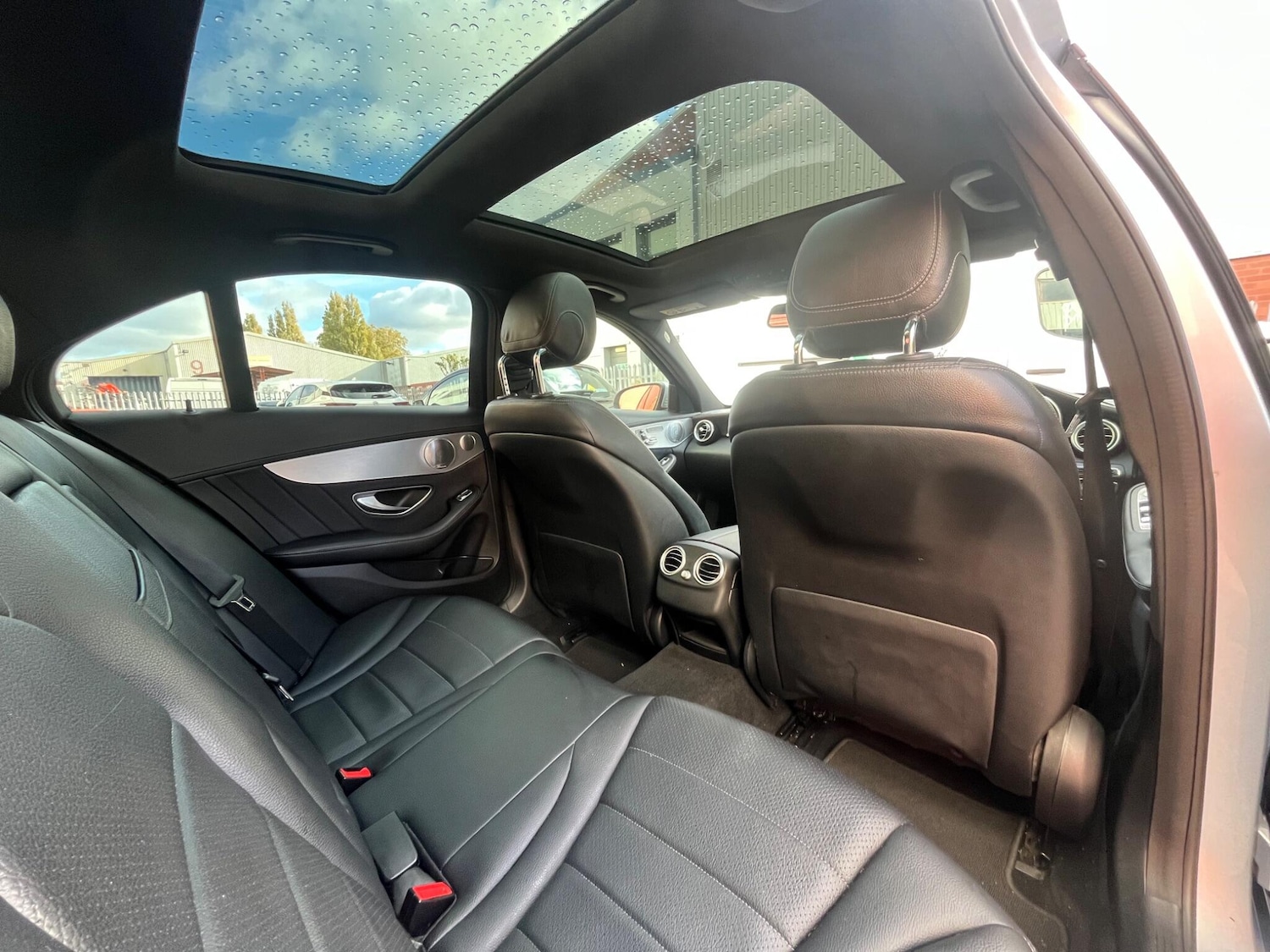 Used Mercedes-Benz C Class 2016 for sale - 76513425: Photo 49