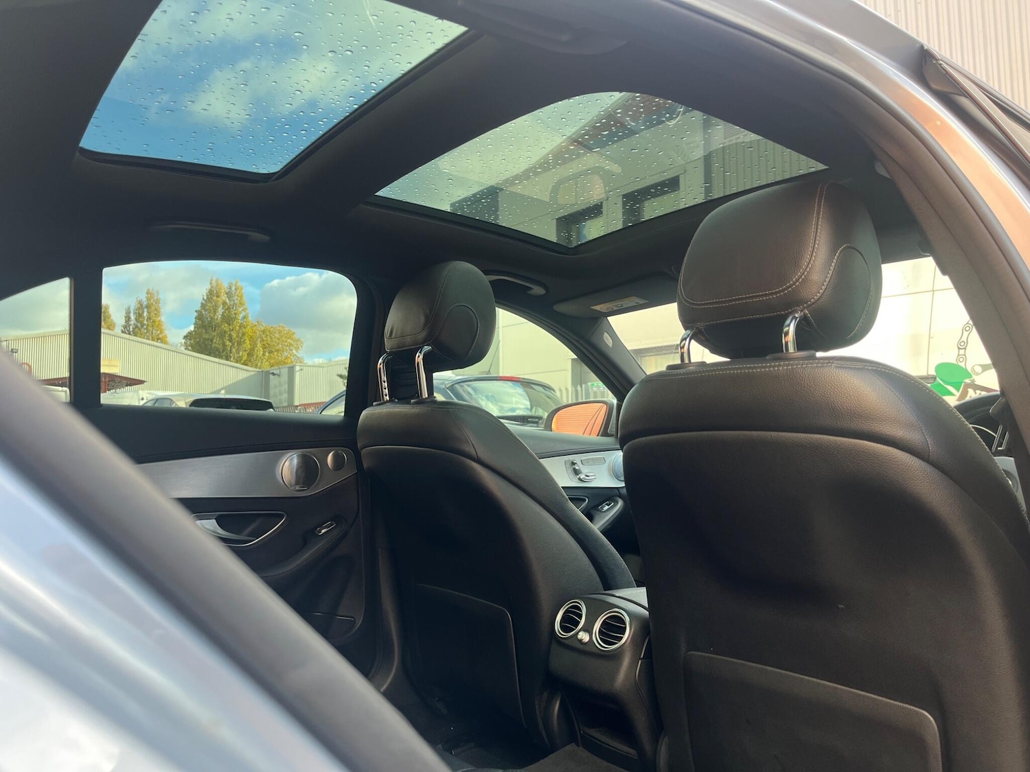 Used Mercedes-Benz C Class 2016 for sale - 76513425: Photo 50