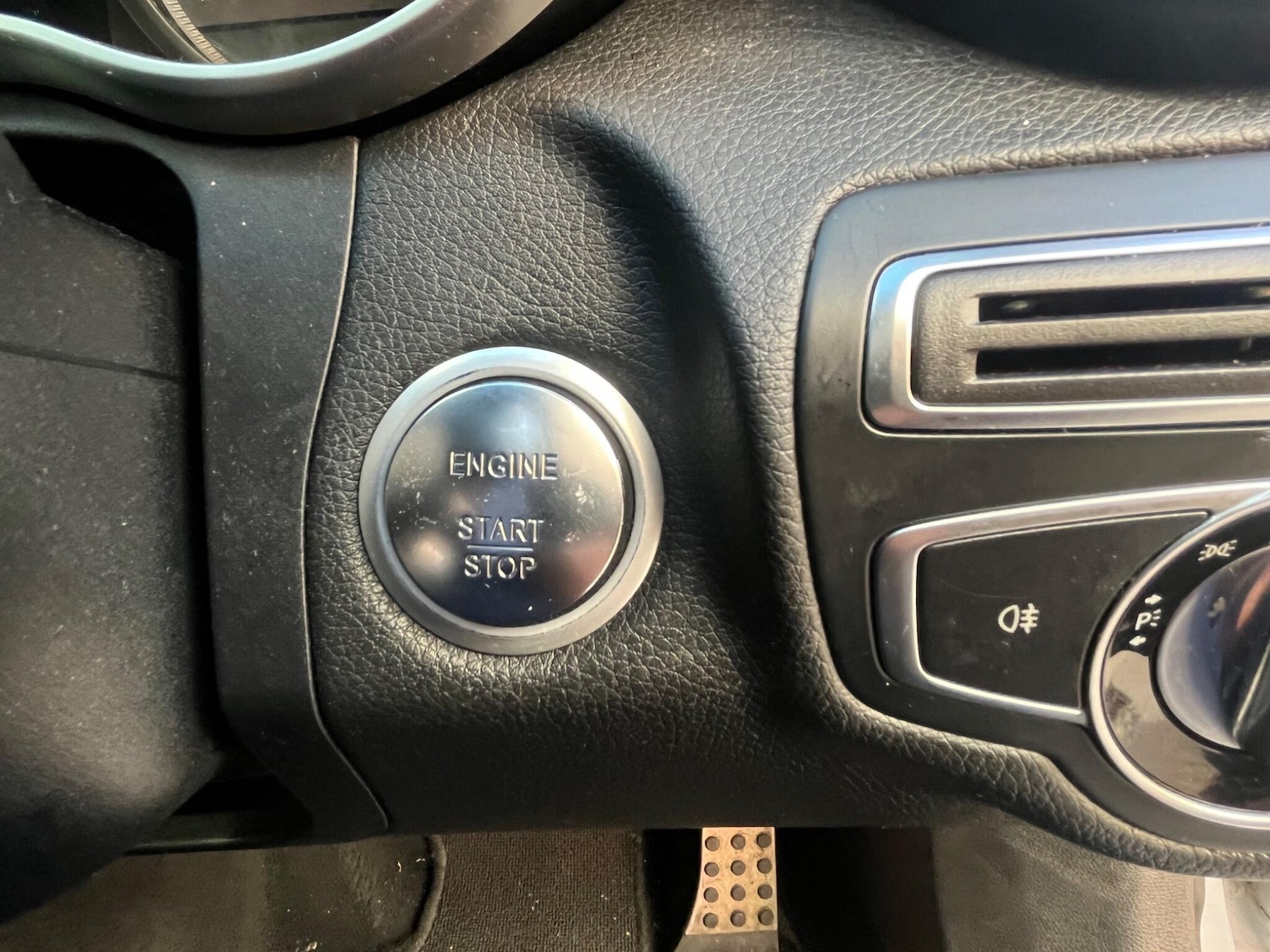 Used Mercedes-Benz C Class 2016 for sale - 76513425: Photo 60