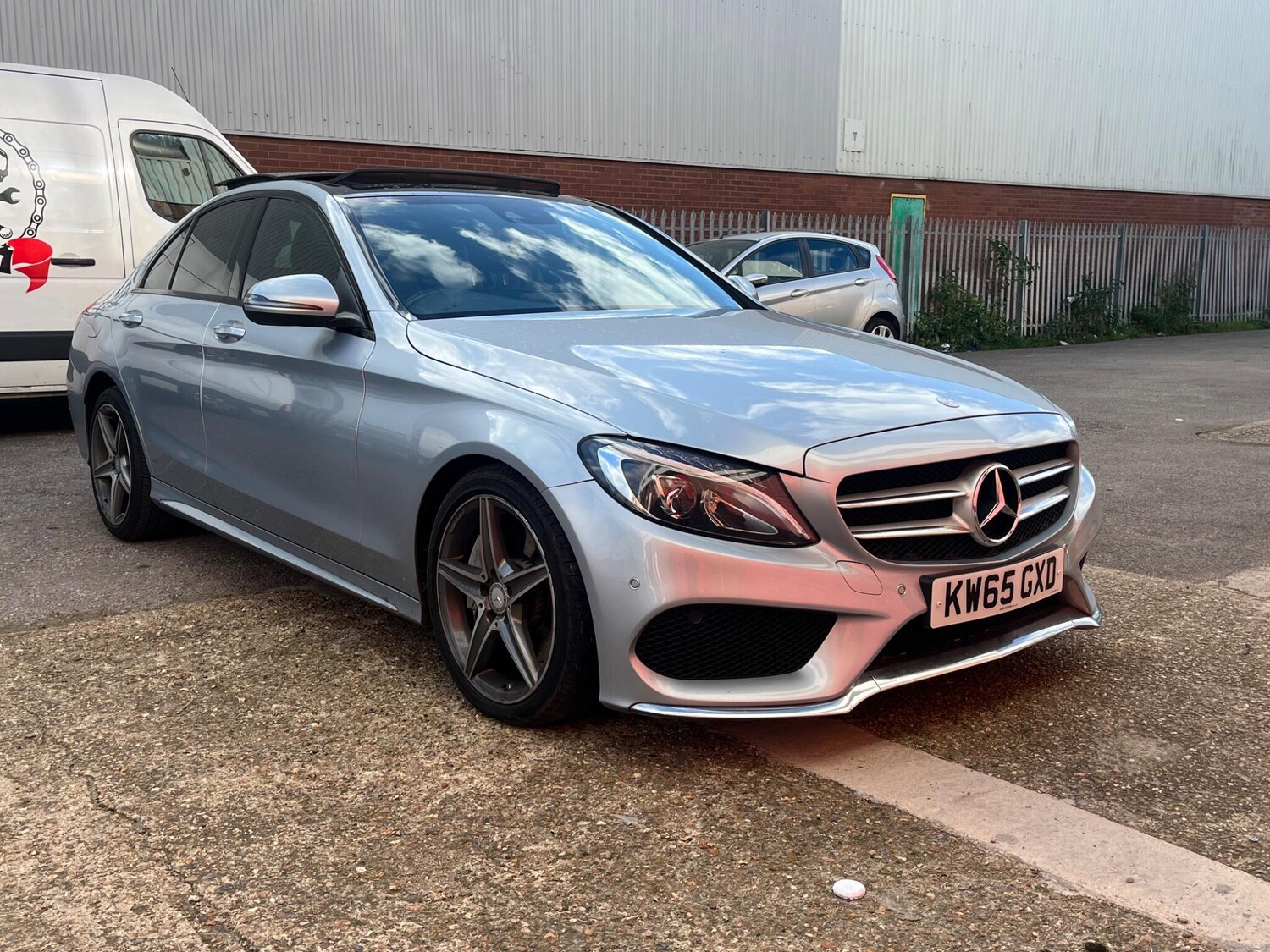 Used Mercedes-Benz C Class 2016 for sale - 76513425: Photo 9