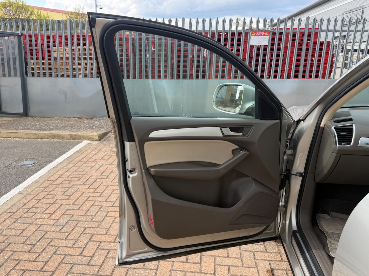 Used Audi Q5 for sale - 78141559: Photo 40