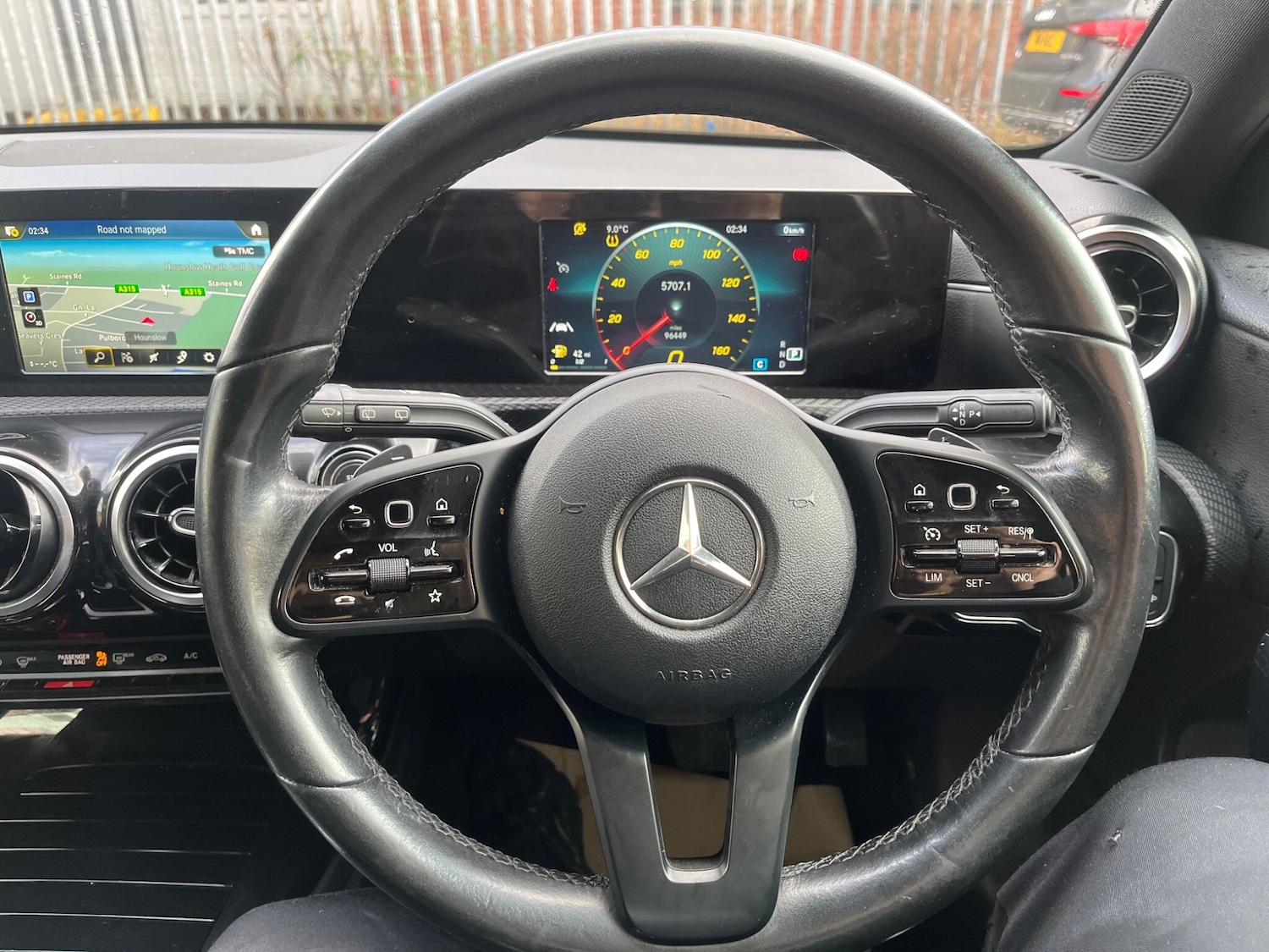 Used Mercedes-Benz A-Class 2018 for sale - 77304966: Photo 69