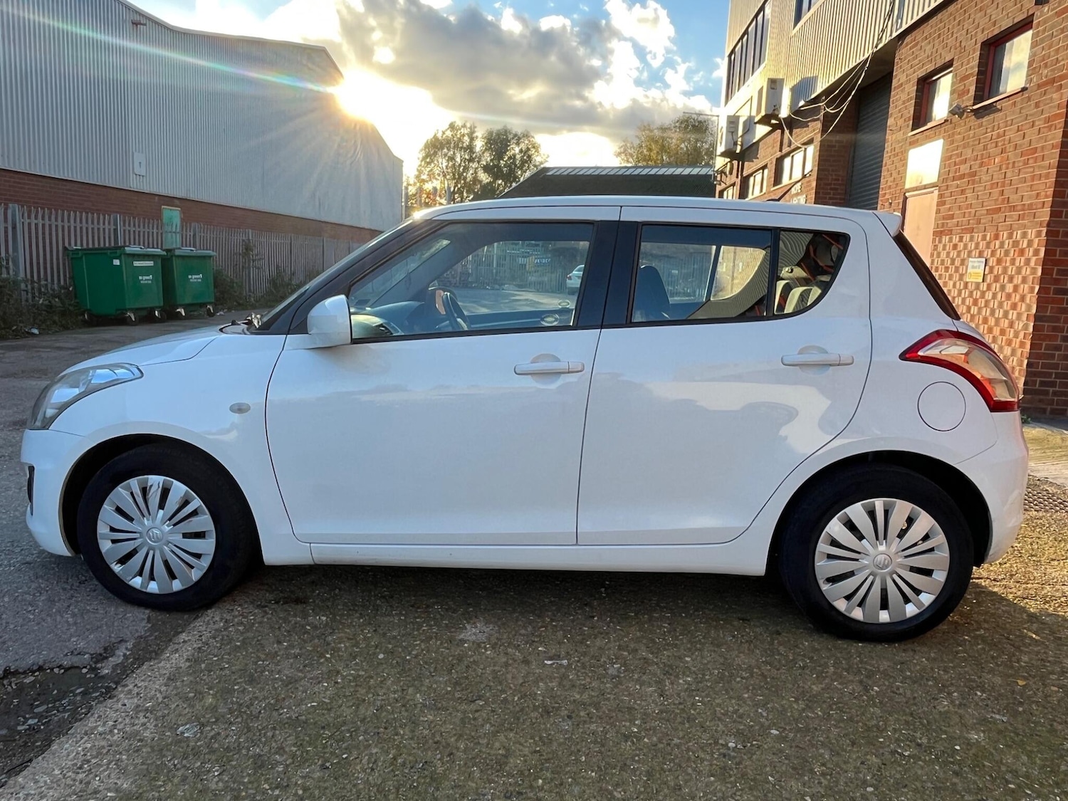 Used Suzuki Swift 2013 for sale - 76538606: Photo 19