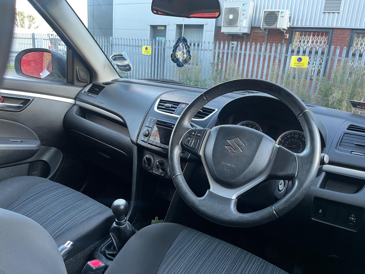 Used Suzuki Swift 2013 for sale - 76538606: Photo 32