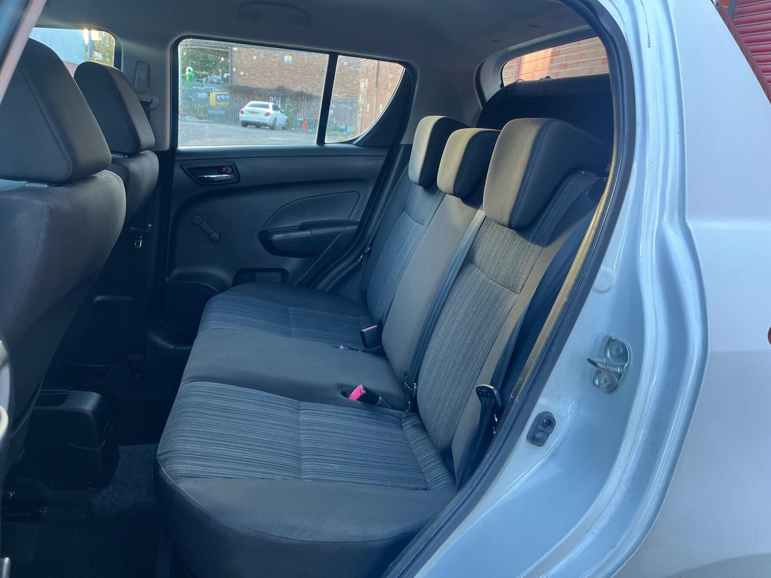 Used Suzuki Swift 2013 for sale - 76538606: Photo 42