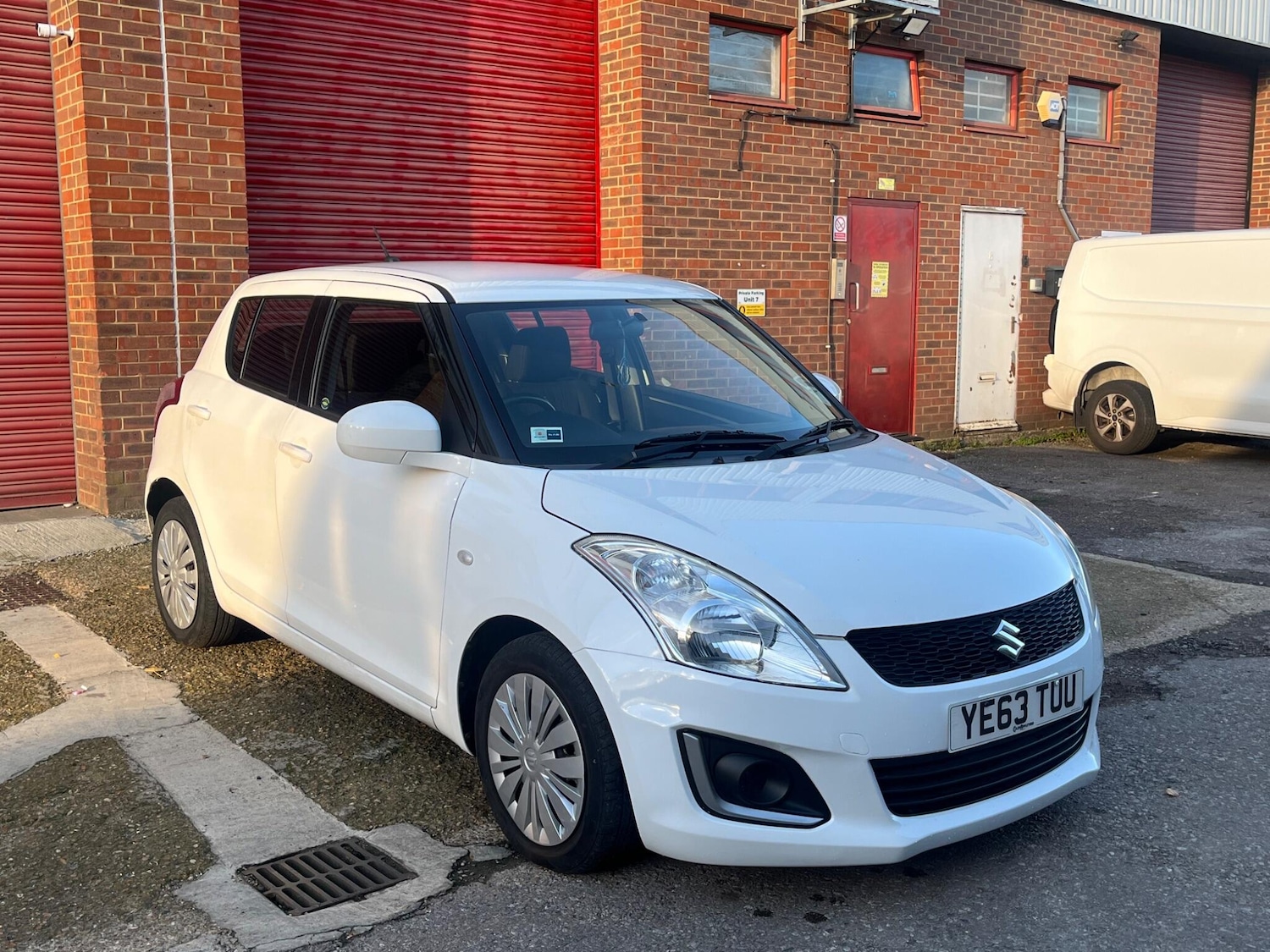 Used Suzuki Swift 2013 for sale - 76538606: Photo 6