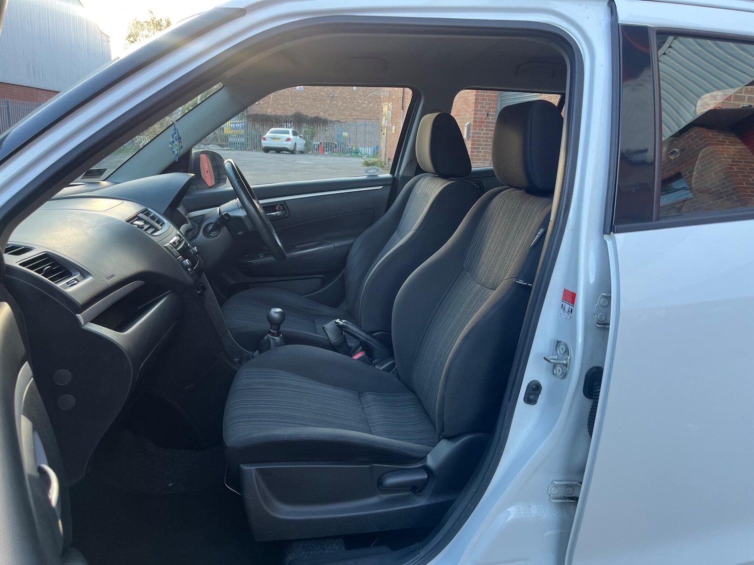 Used Suzuki Swift 2013 for sale - 76538606: Photo 73