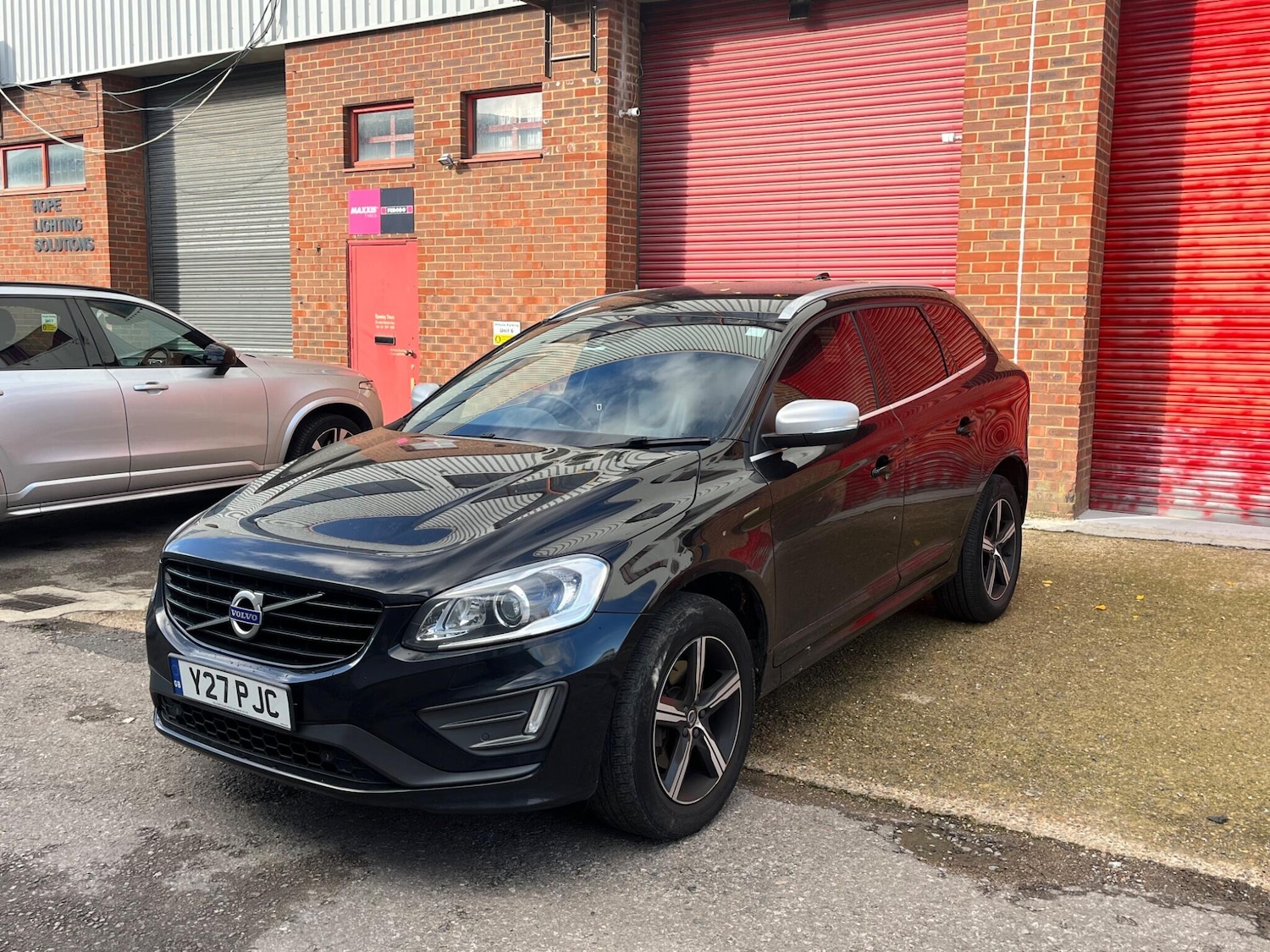 Used Volvo XC60 2017 for sale - 76307812: Photo 10