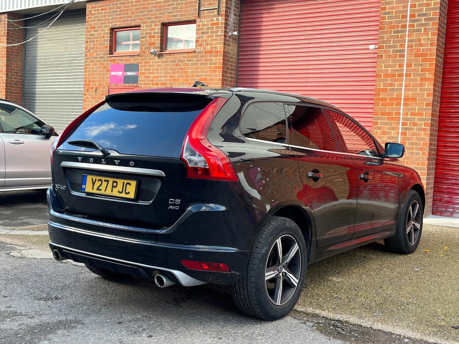 Used Volvo XC60 2017 for sale - 76307812: Photo 24