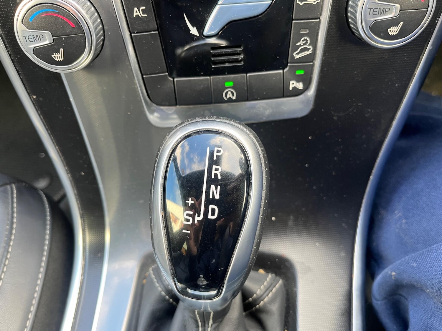 Used Volvo XC60 2017 for sale - 76307812: Photo 30