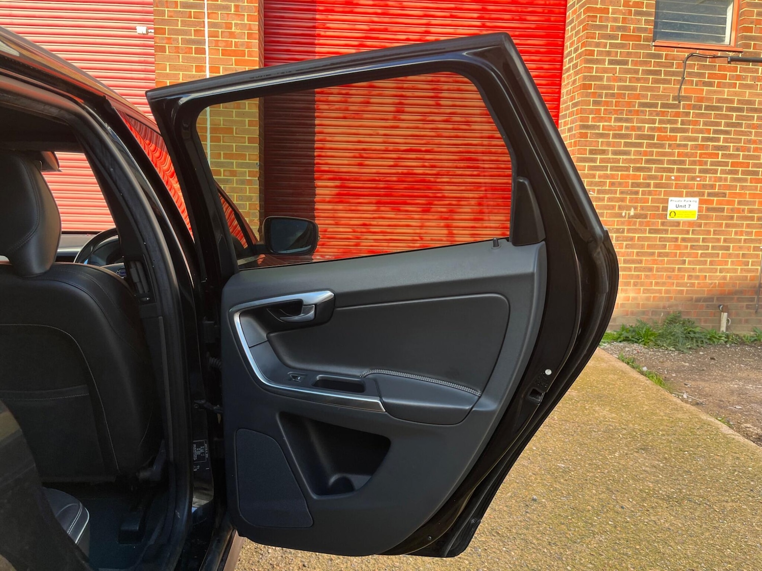 Used Volvo XC60 2017 for sale - 76307812: Photo 57