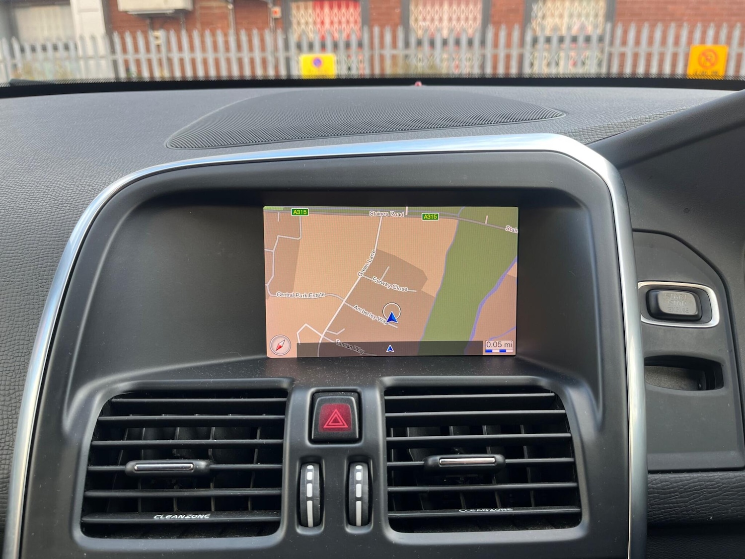 Used Volvo XC60 2017 for sale - 76307812: Photo 63