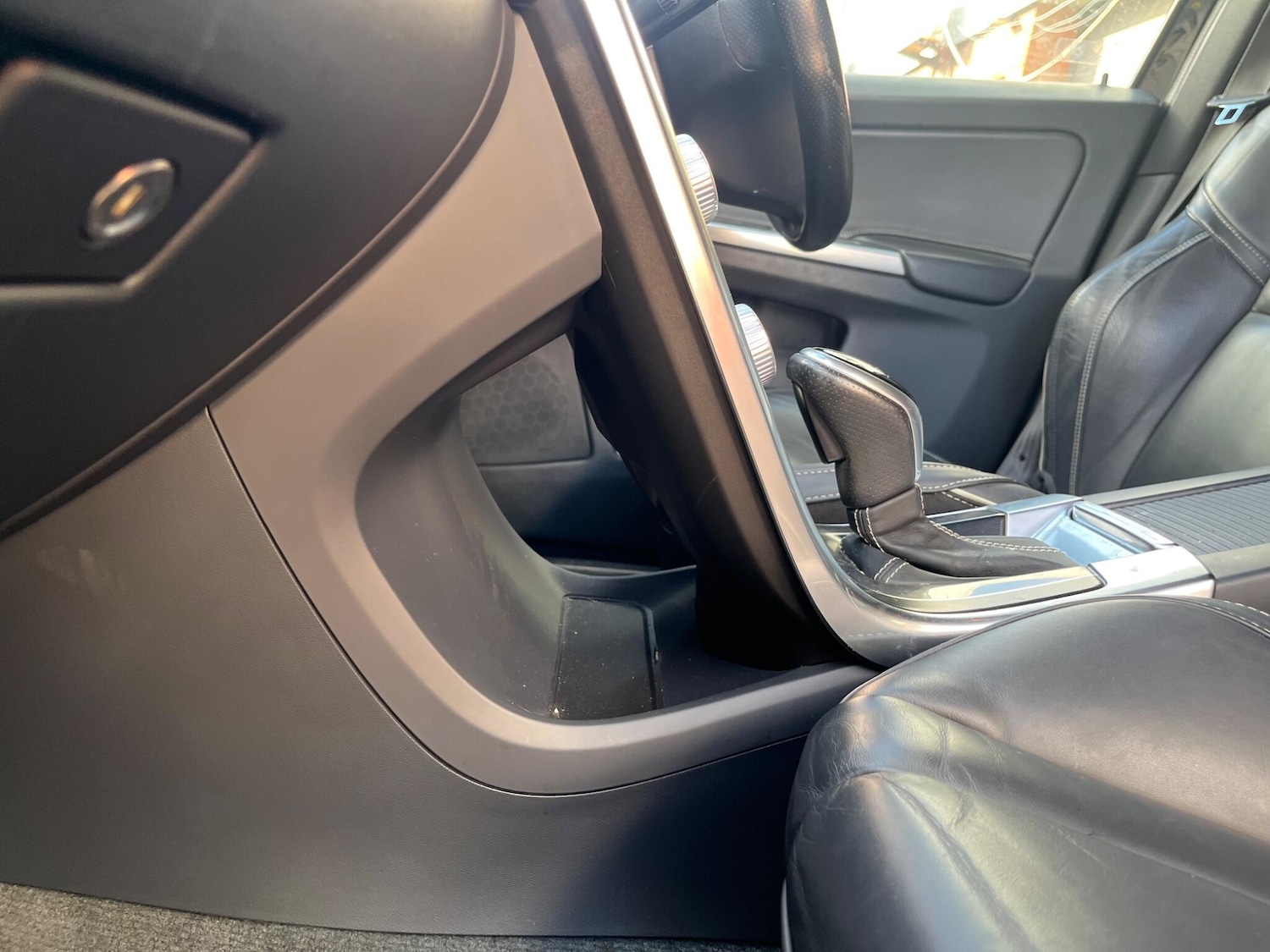 Used Volvo XC60 2017 for sale - 76307812: Photo 82