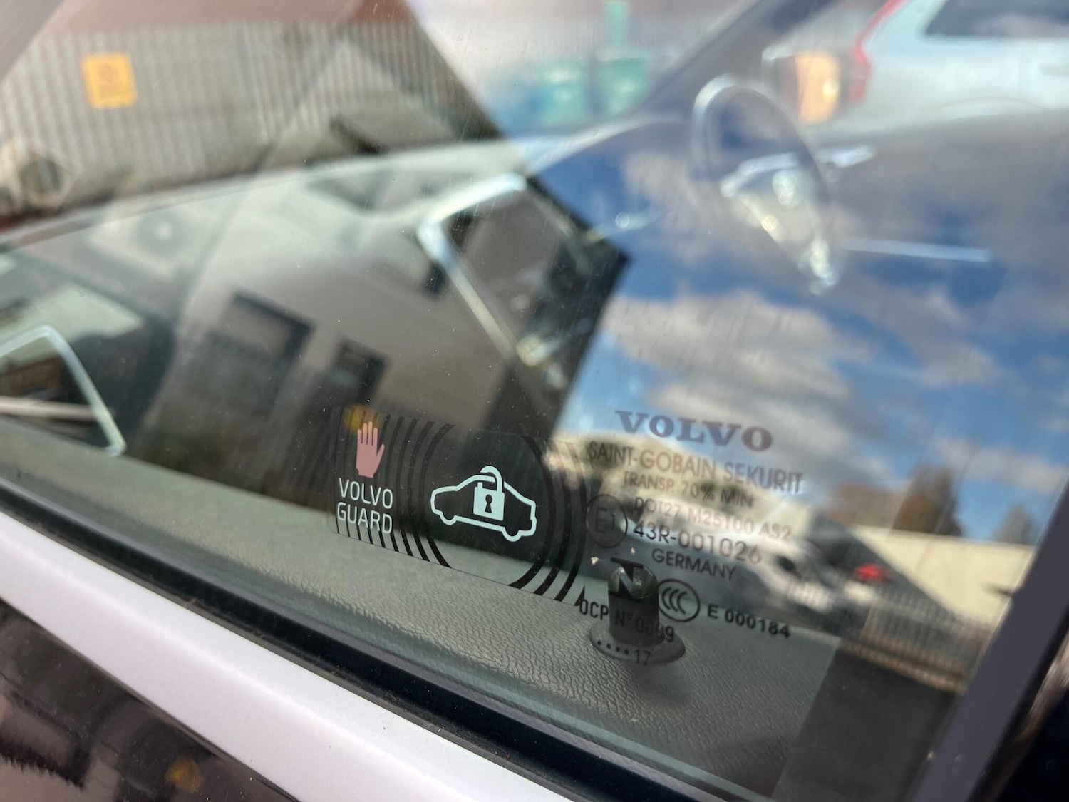 Used Volvo XC60 2017 for sale - 76307812: Photo 83