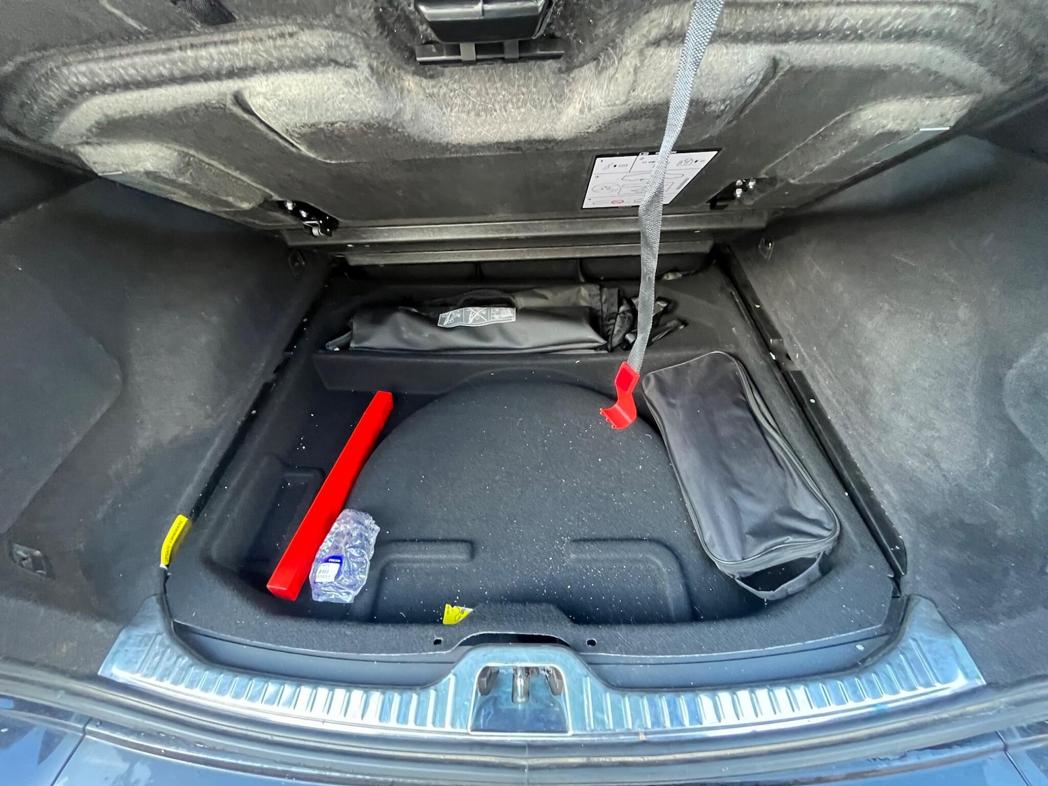 Used Volvo XC60 2017 for sale - 76307812: Photo 86