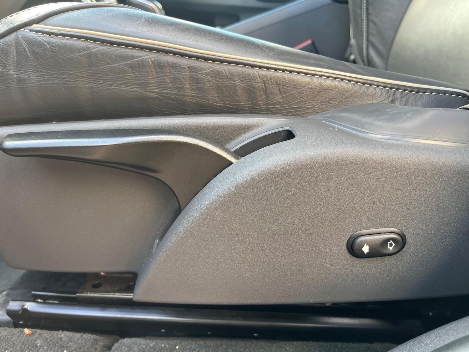 Used Volvo XC60 2017 for sale - 76307812: Photo 87