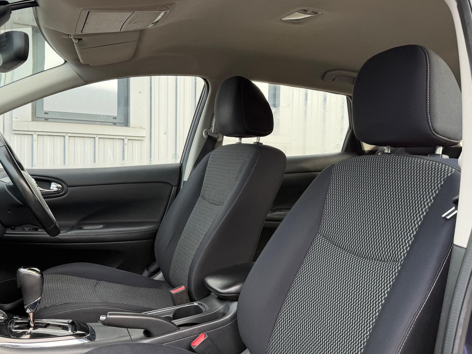 Used Nissan Pulsar 2015 for sale - 76633648: Photo 15