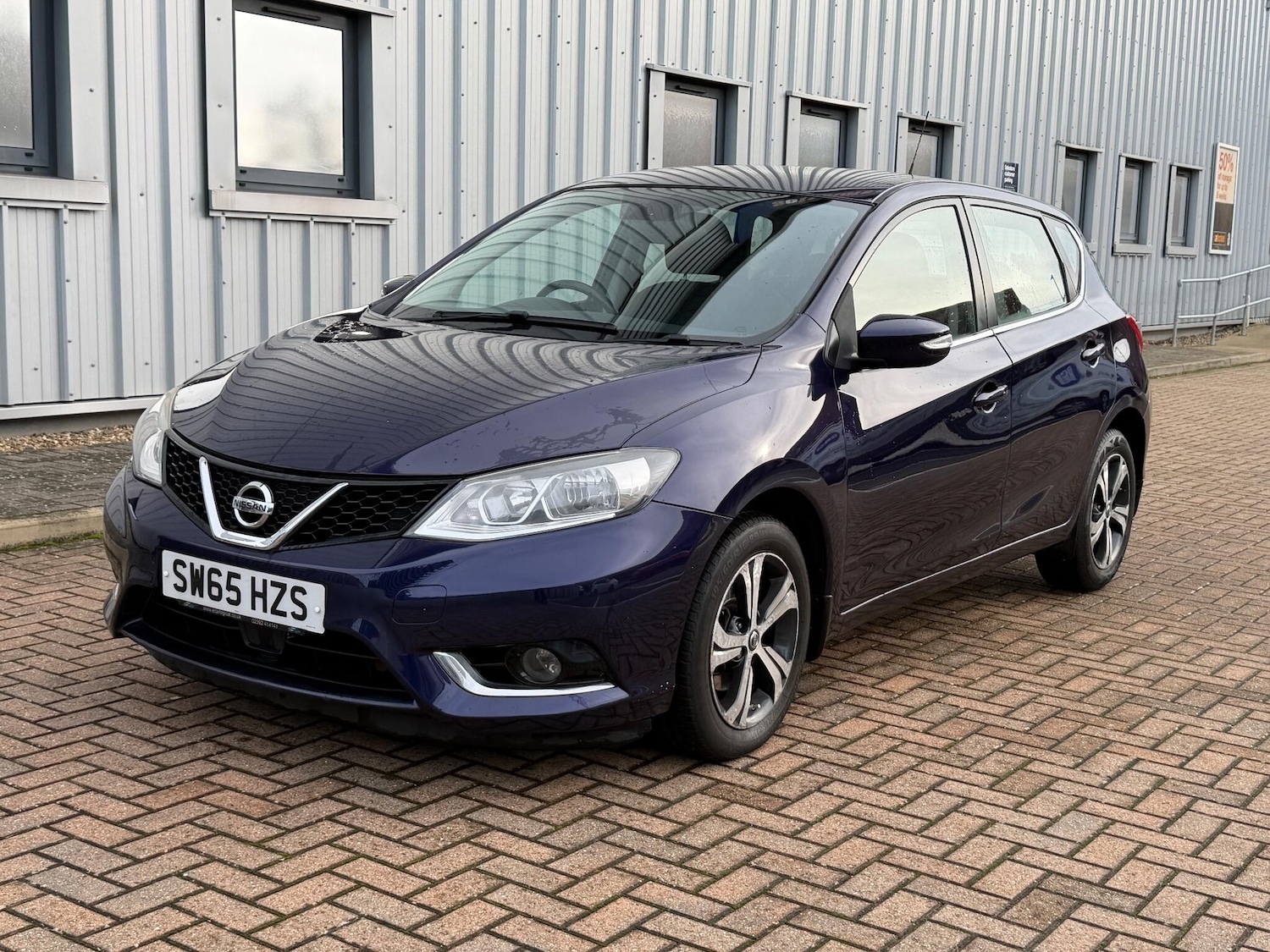 Used Nissan Pulsar 2015 for sale - 76633648: Photo 2