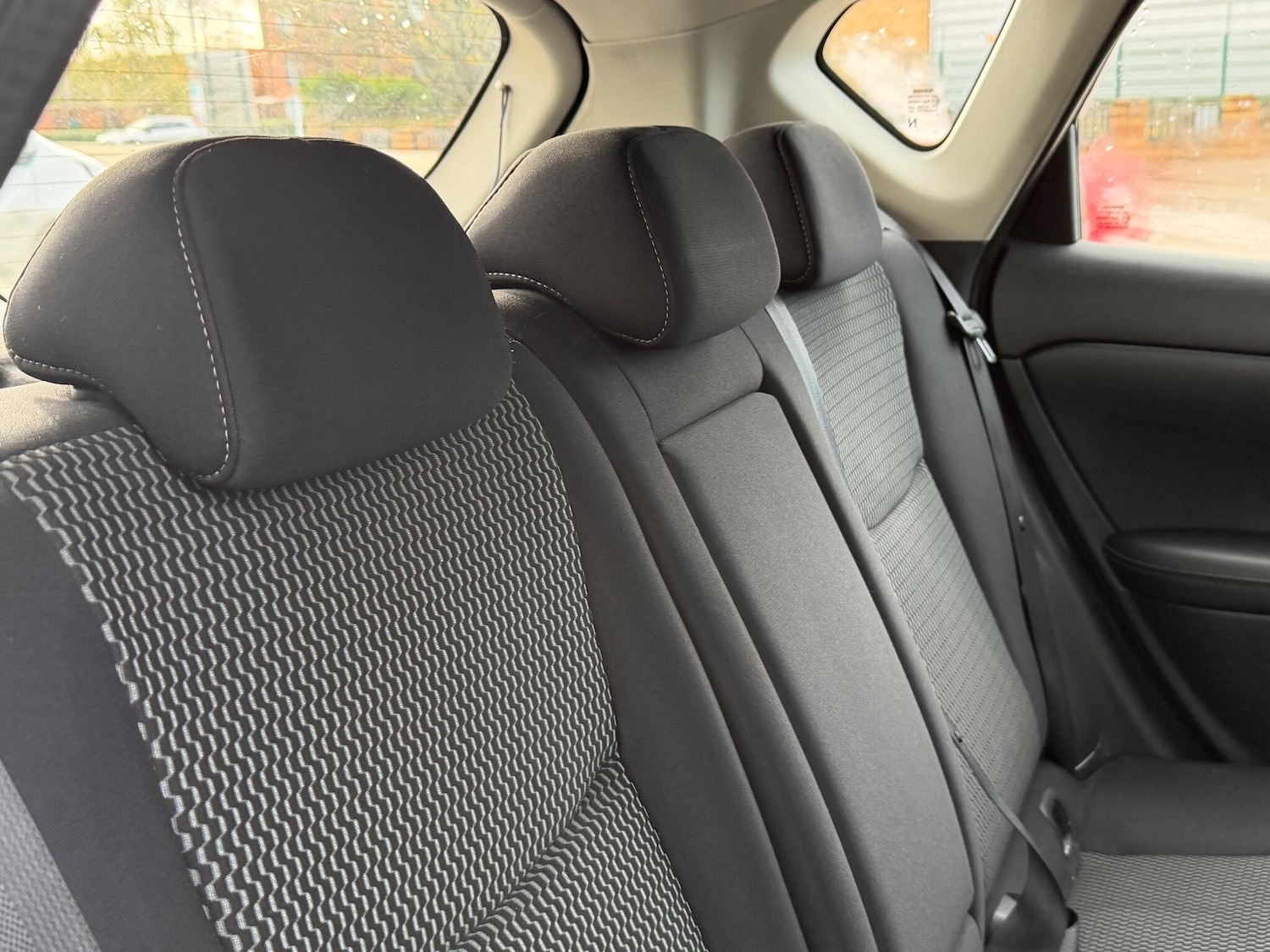 Used Nissan Pulsar 2015 for sale - 76633648: Photo 29