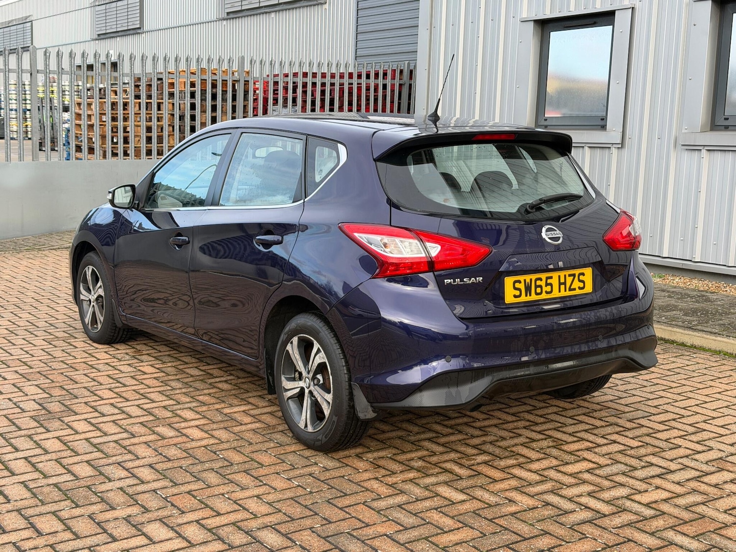 Used Nissan Pulsar 2015 for sale - 76633648: Photo 6