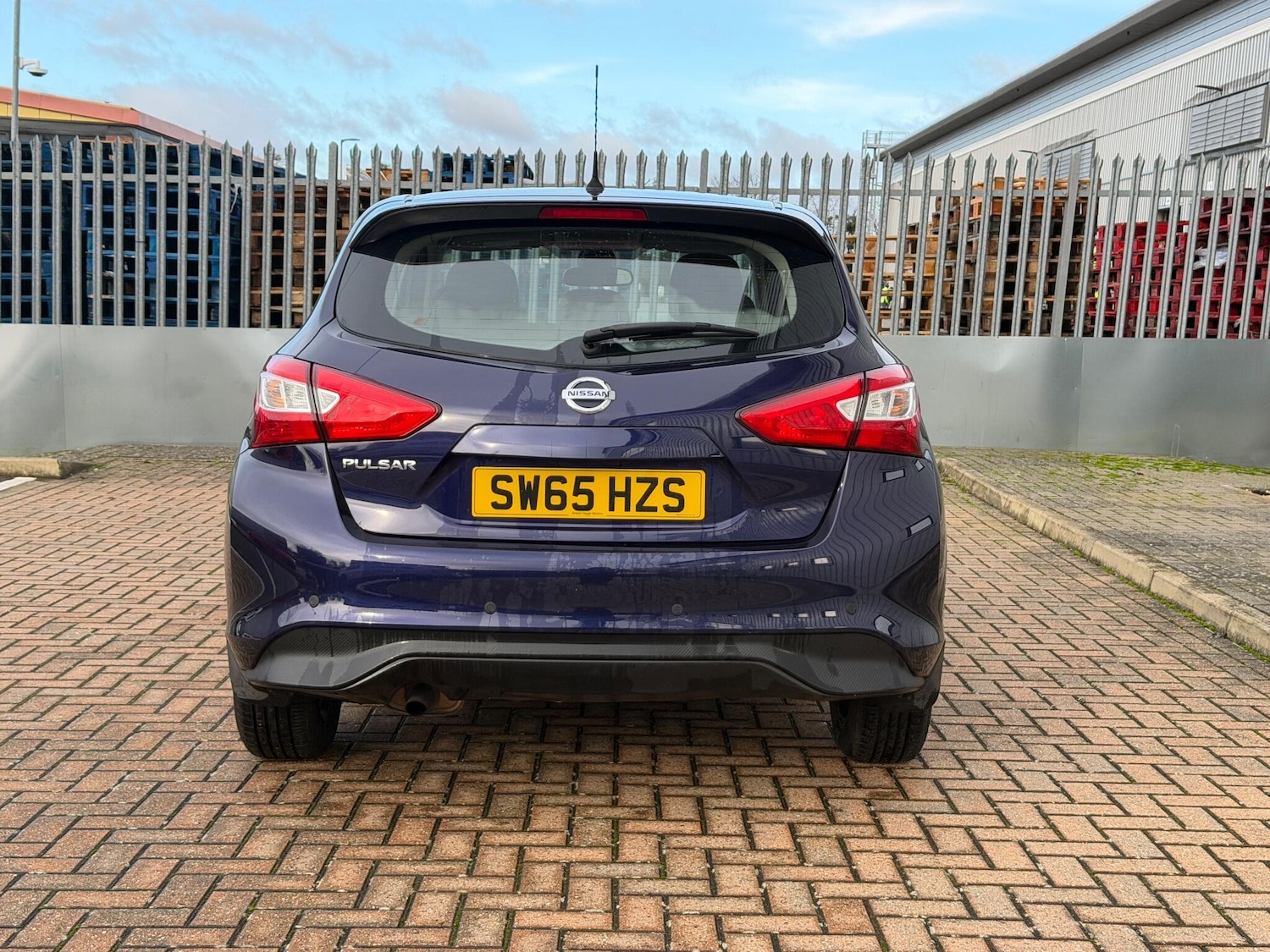 Used Nissan Pulsar 2015 for sale - 76633648: Photo 9