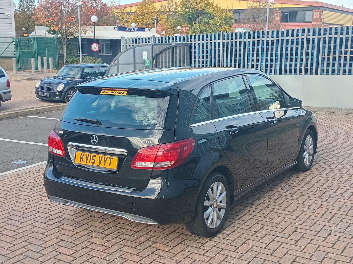 Used Mercedes-Benz B Class 2015 for sale - 76472585: Photo 16