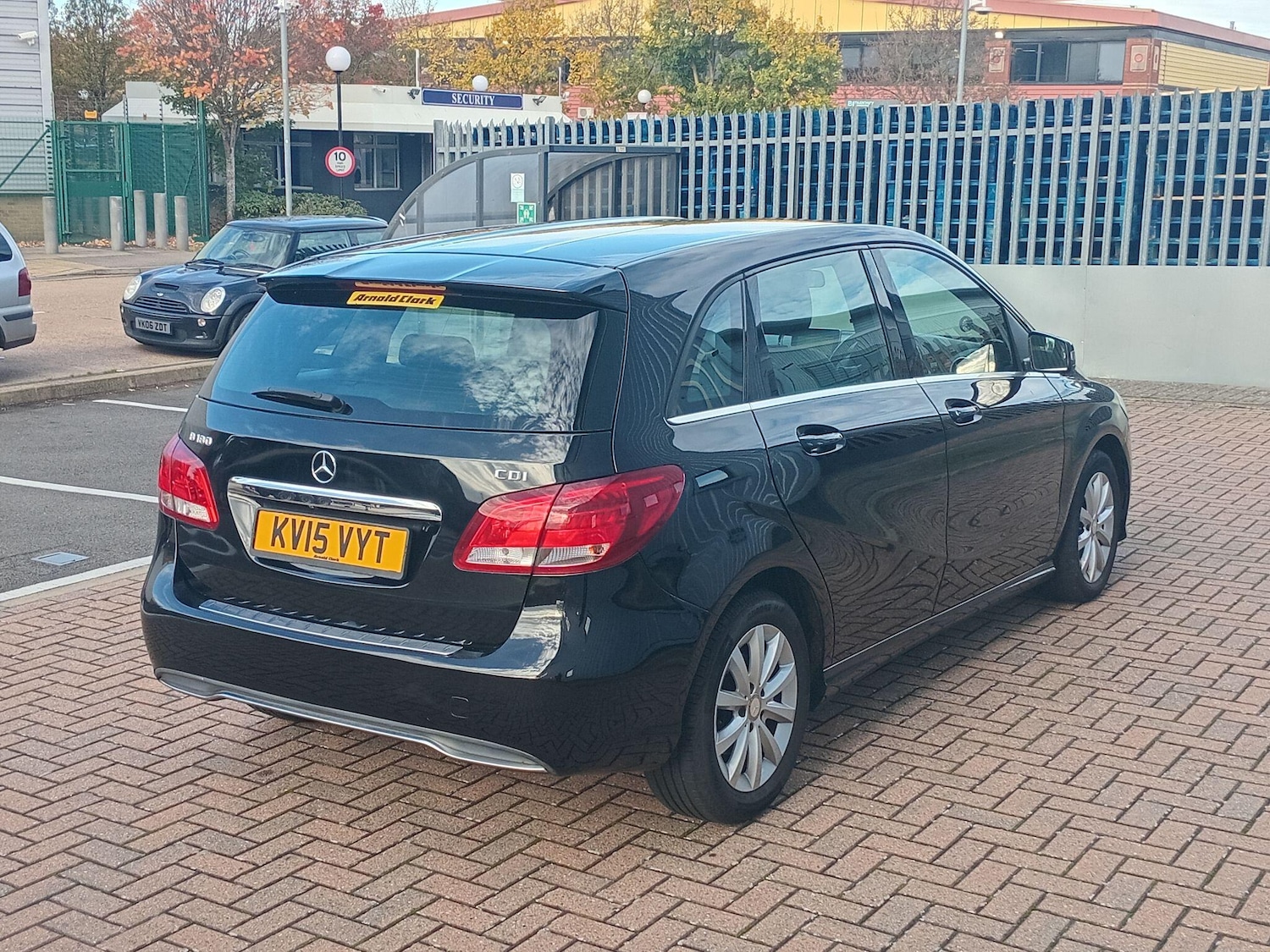 Used Mercedes-Benz B Class 2015 for sale - 76472585: Photo 17