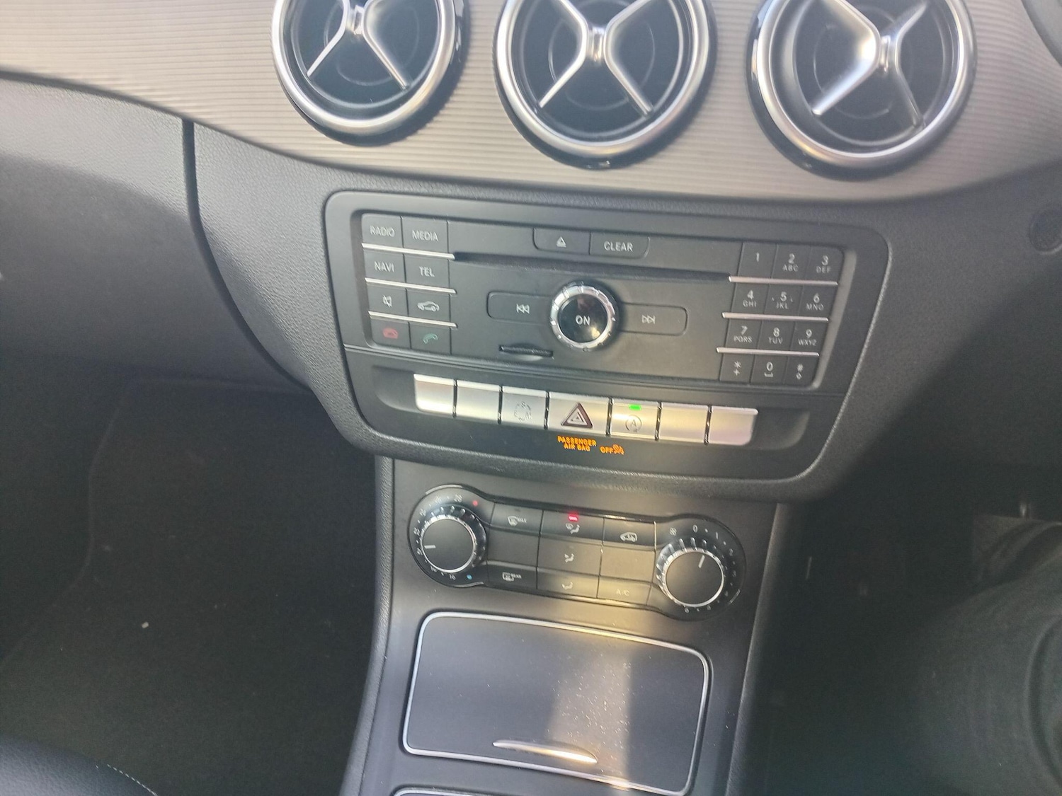 Used Mercedes-Benz B Class 2015 for sale - 76472585: Photo 18