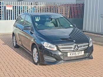 Used Mercedes-Benz B Class 2015 for sale - 76472585: Photo
