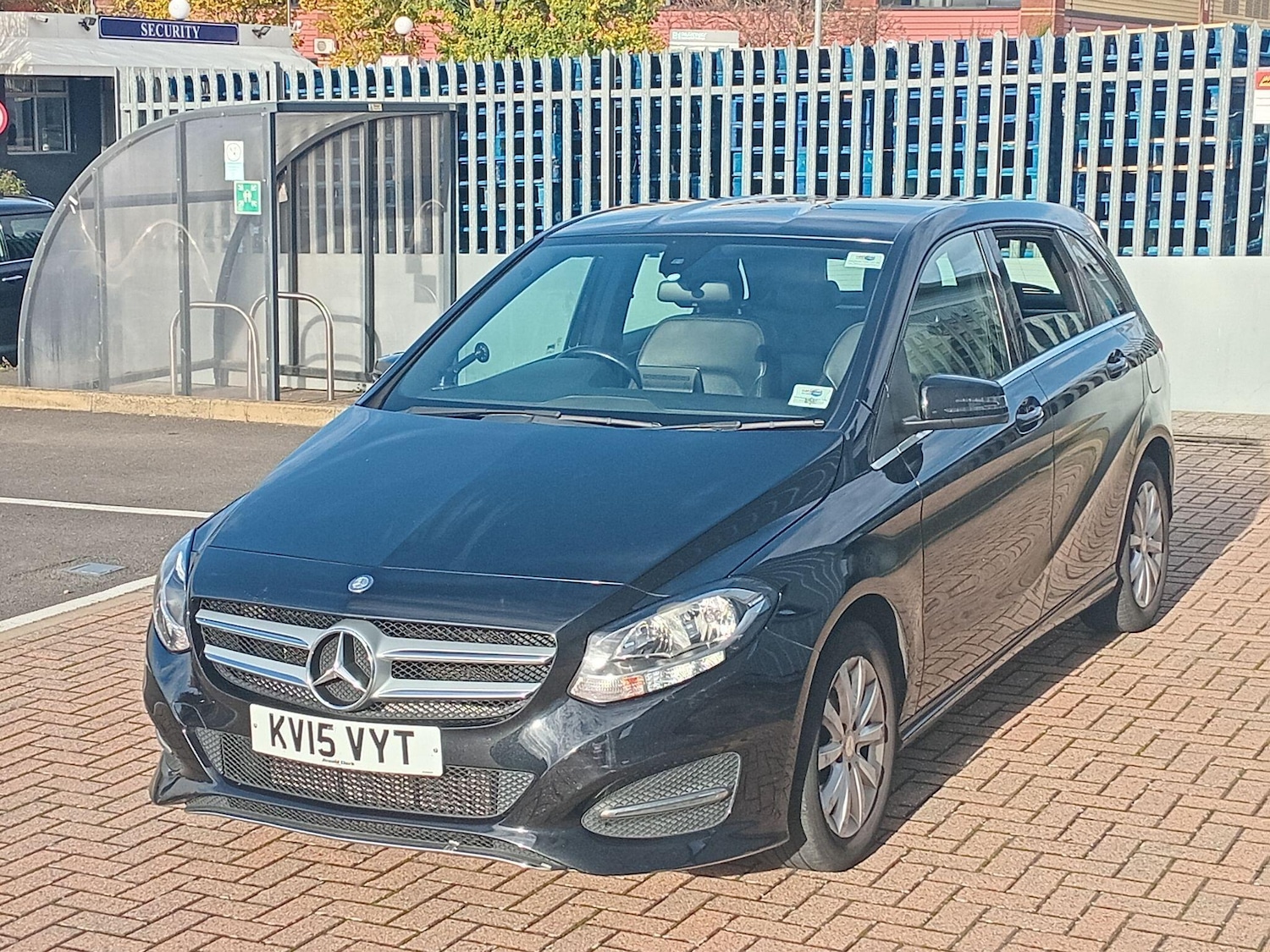 Used Mercedes-Benz B Class 2015 for sale - 76472585: Photo 3