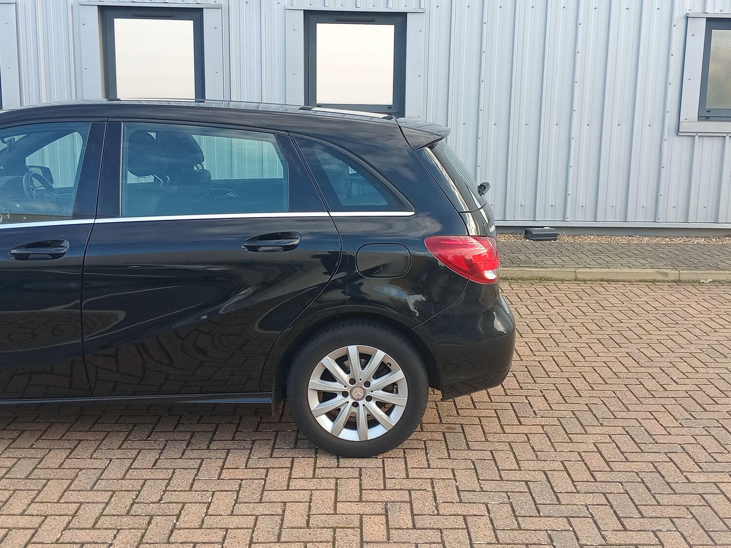 Used Mercedes-Benz B Class 2015 for sale - 76472585: Photo 35