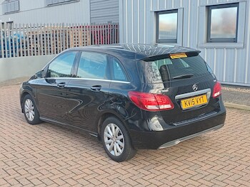 Used Mercedes-Benz B Class 2015 for sale - 76472585: Photo