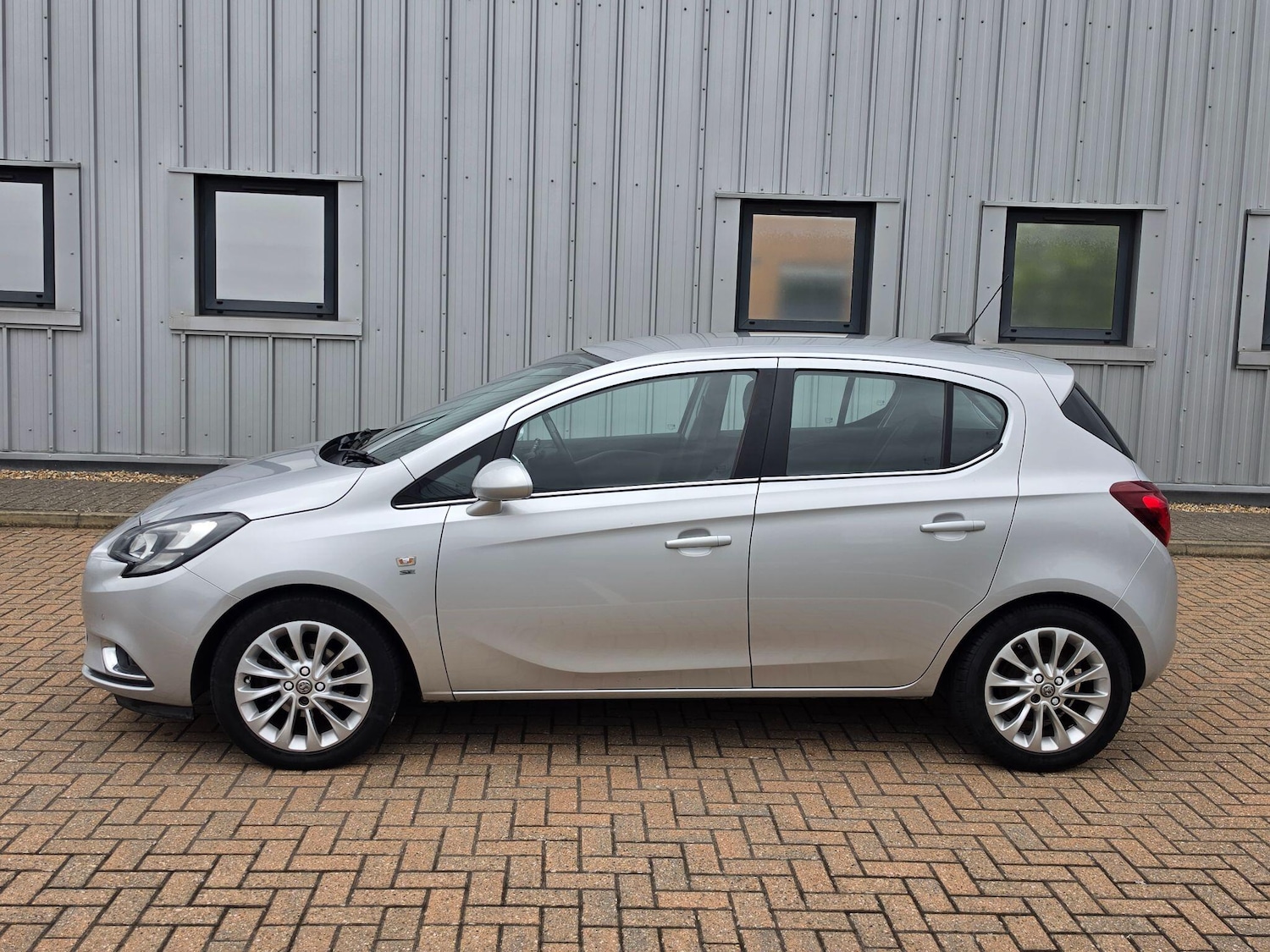 Used Vauxhall Corsa for sale - 78116384: Photo 9