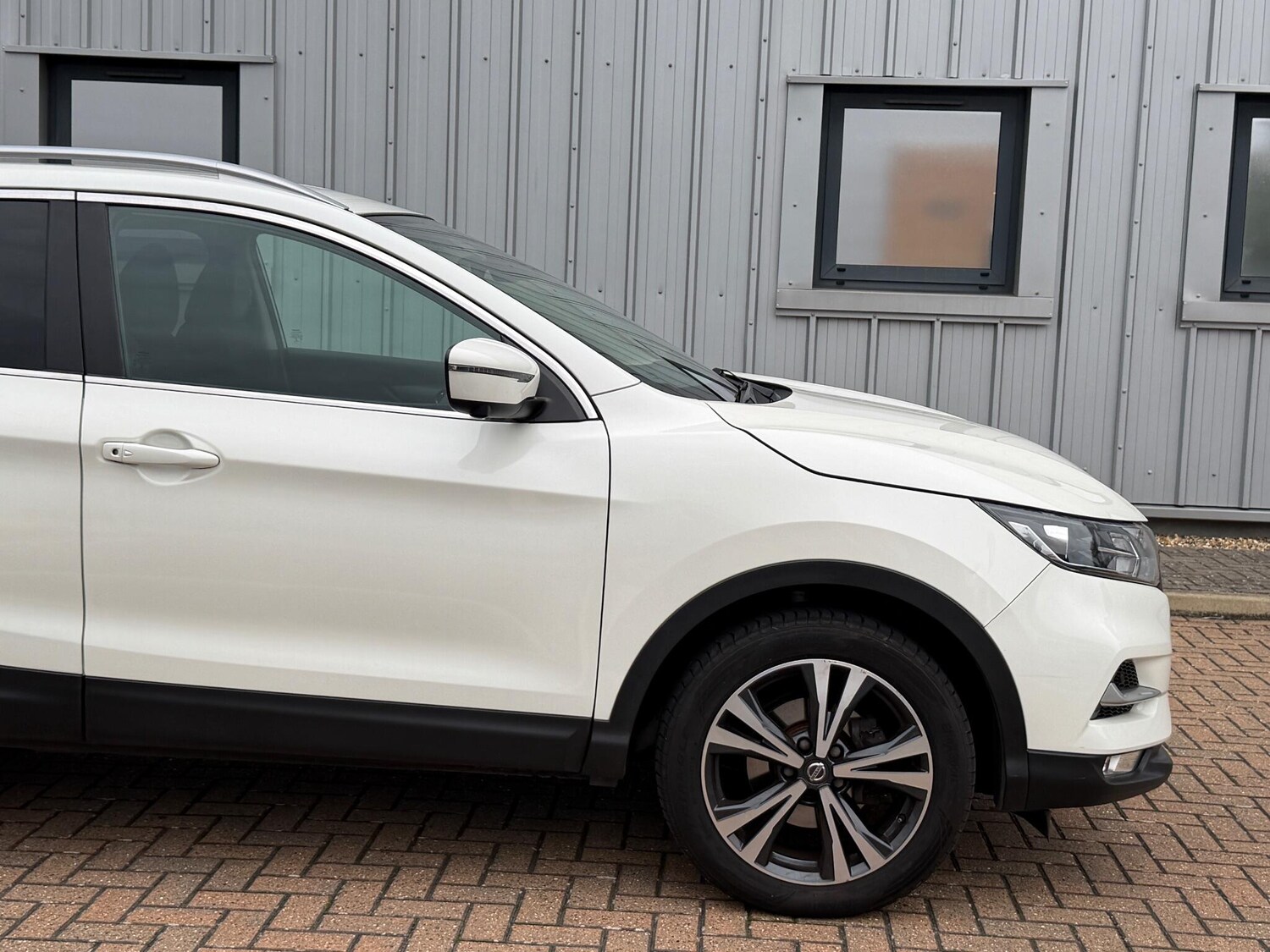 Used Nissan Qashqai 2017 for sale - 76294879: Photo 15