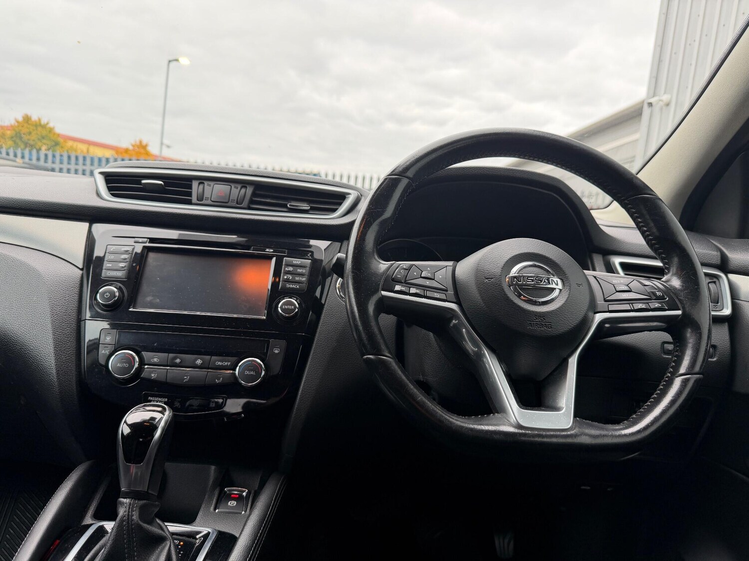 Used Nissan Qashqai 2017 for sale - 76294879: Photo 22