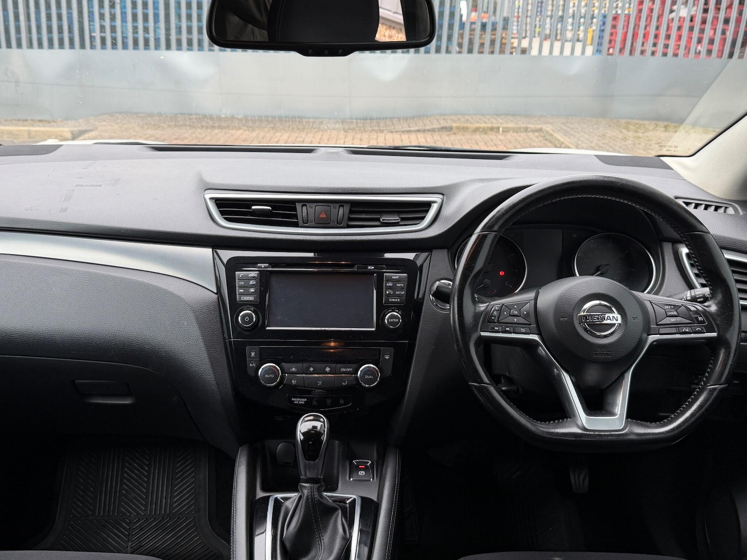 Used Nissan Qashqai 2017 for sale - 76294879: Photo 23