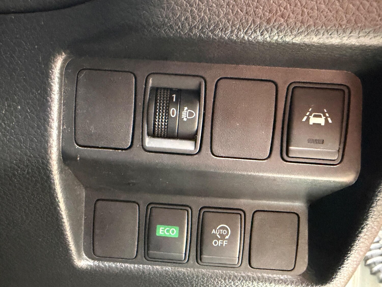 Used Nissan Qashqai 2017 for sale - 76294879: Photo 33