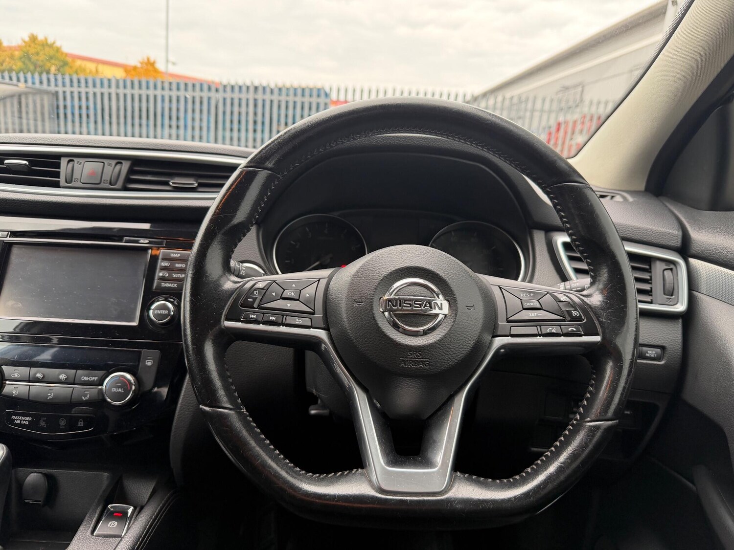 Used Nissan Qashqai 2017 for sale - 76294879: Photo 55